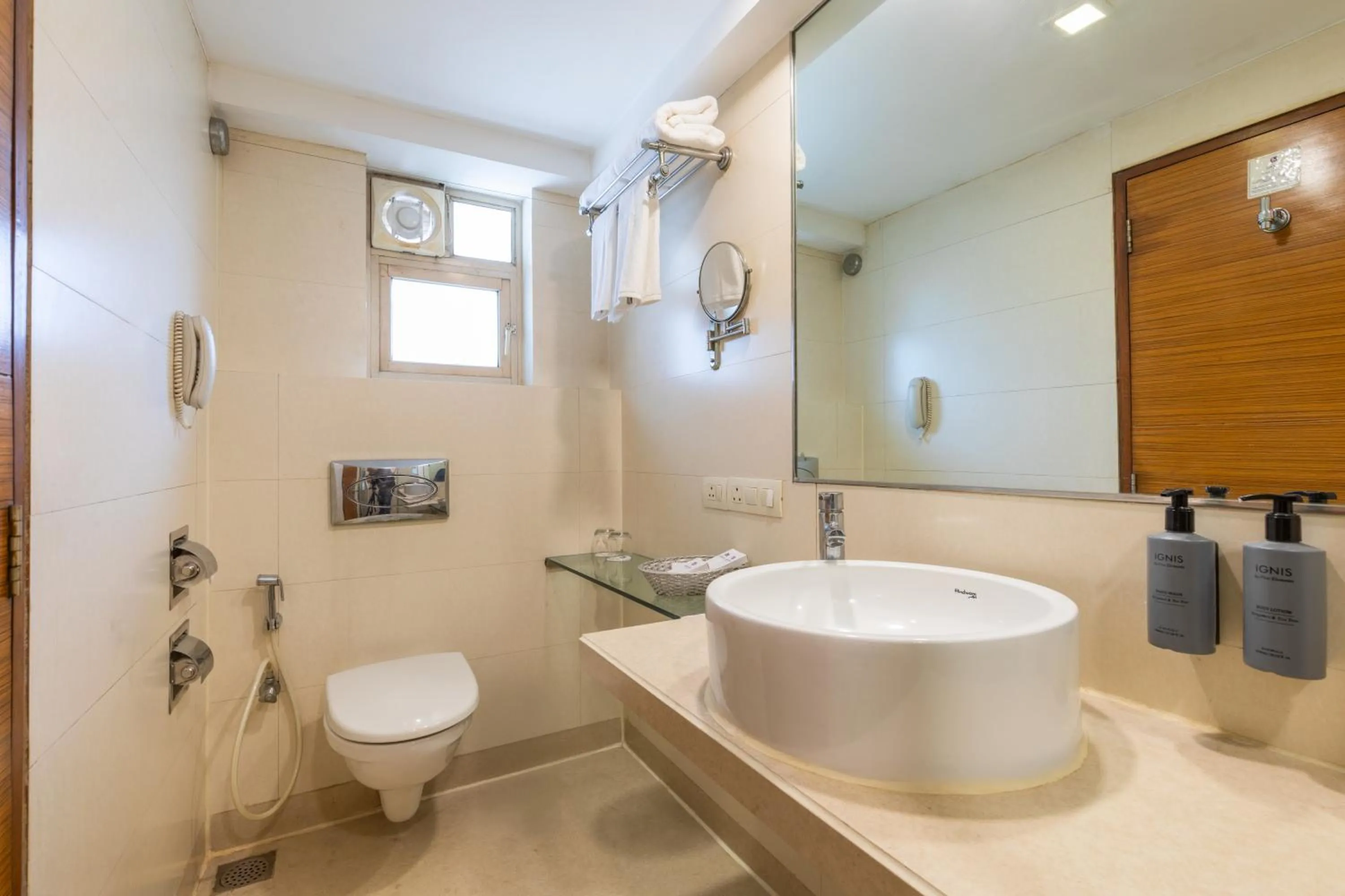 Hotel Heritage formerly known as Comfort Inn Heritage