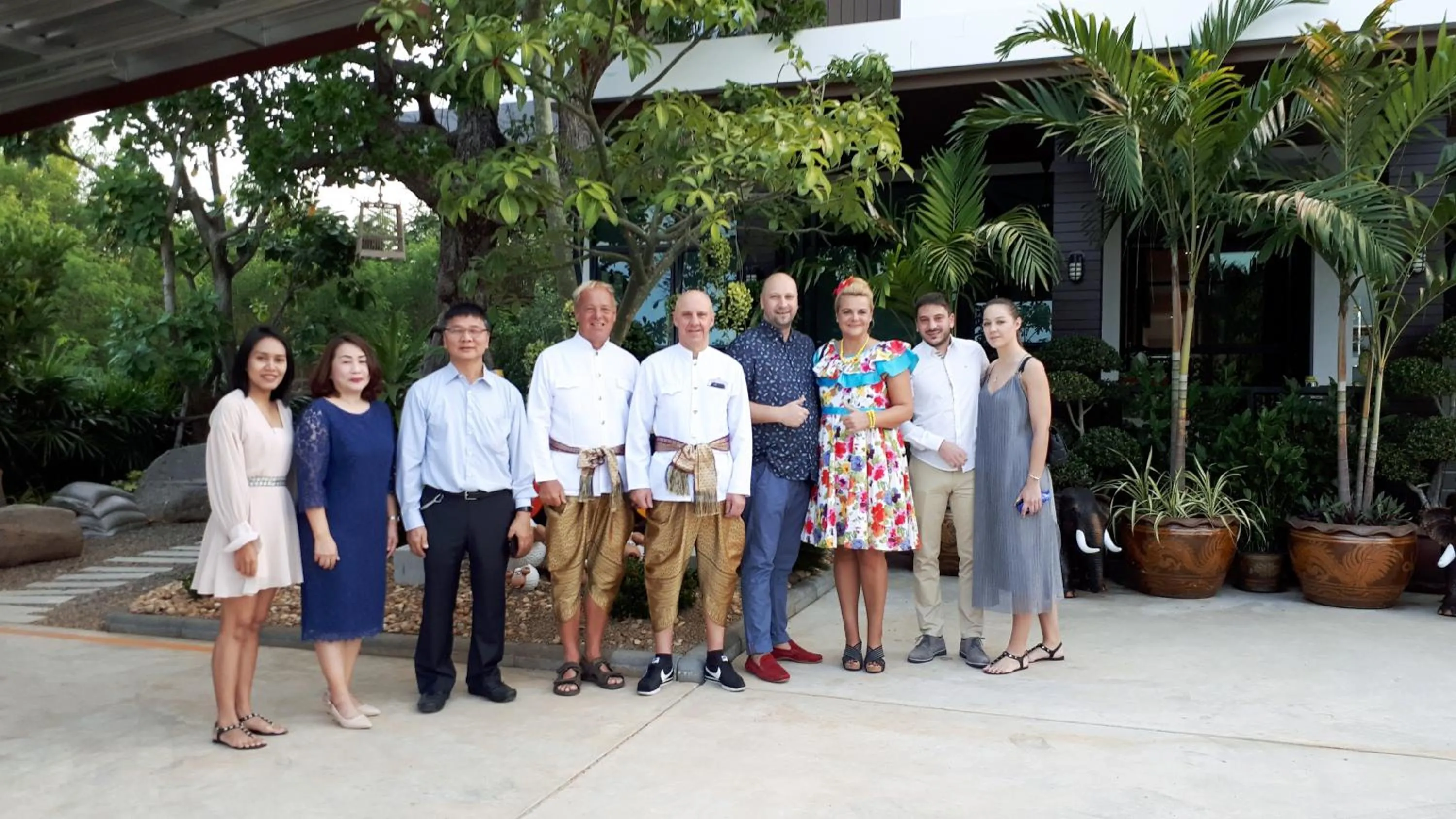 group of guests in Baan Lita