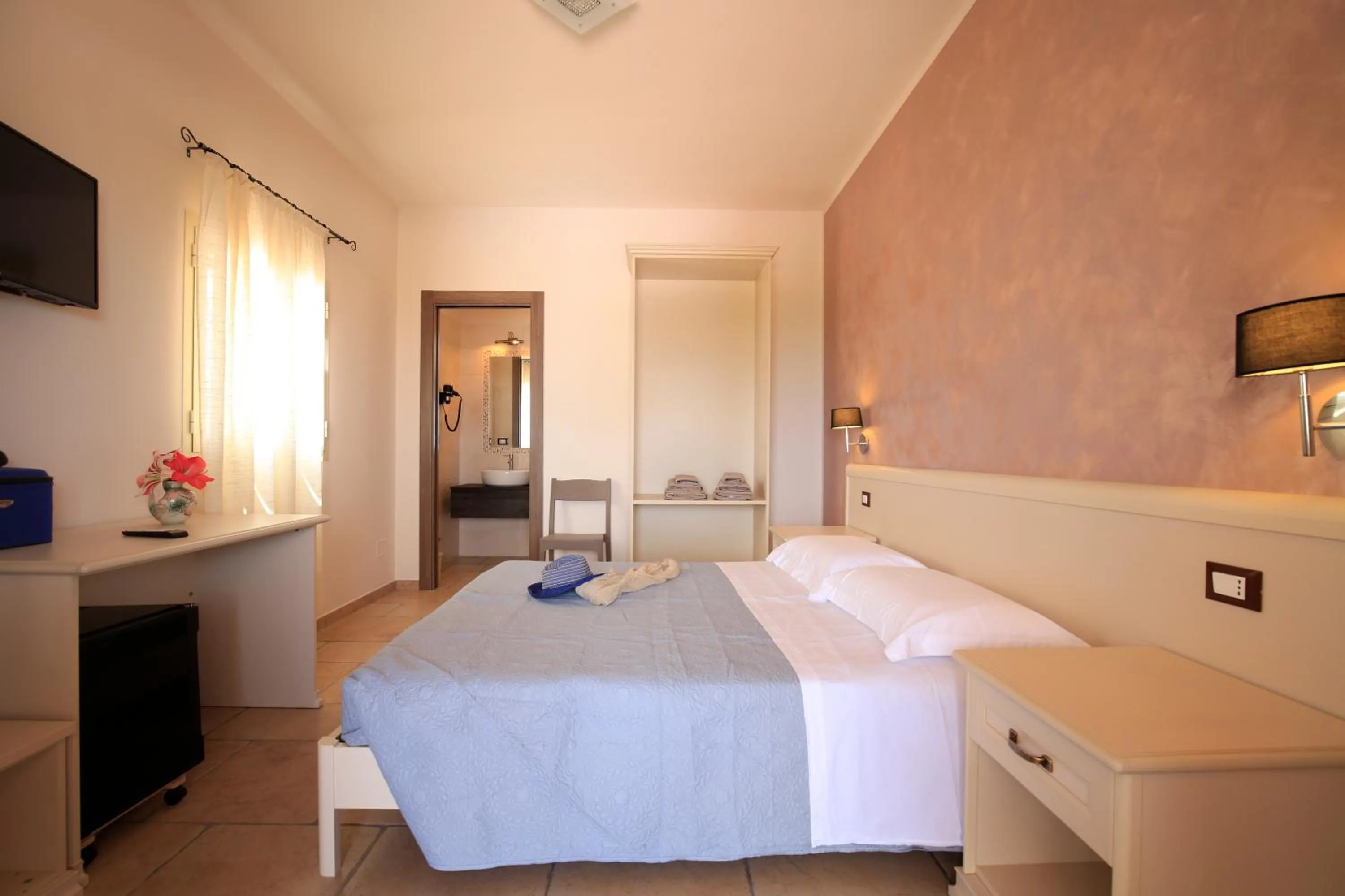 Bedroom, Bed in B&B Hibiscus