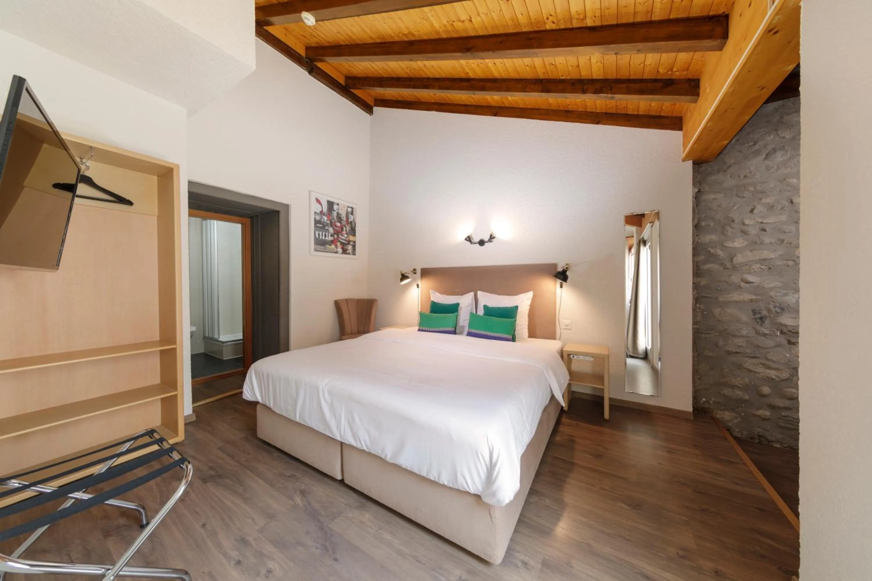 Bedroom, Bed in Hôtel de l'Ange