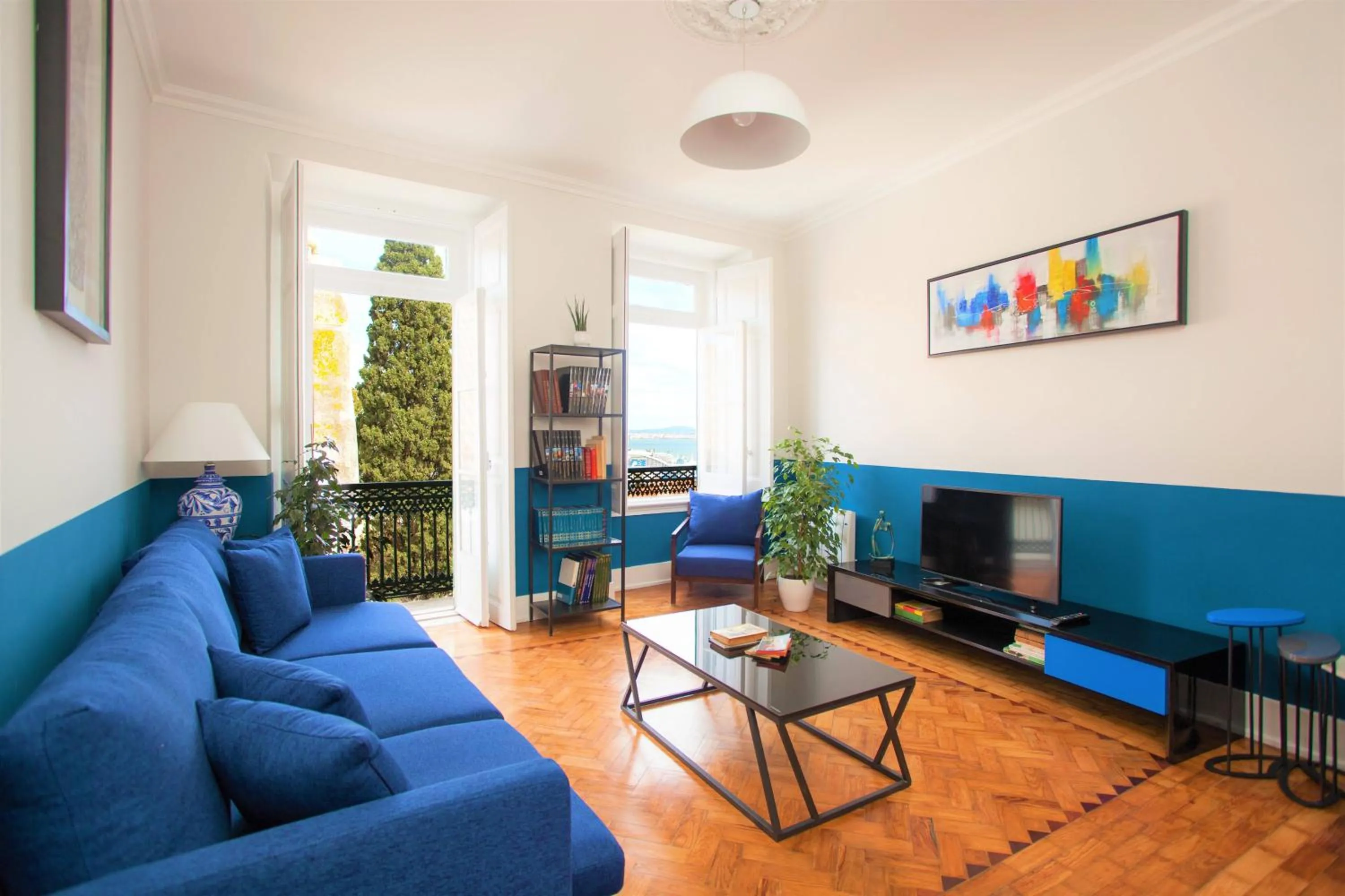 Suite with River View in Contador Mor Rooms and Apartments