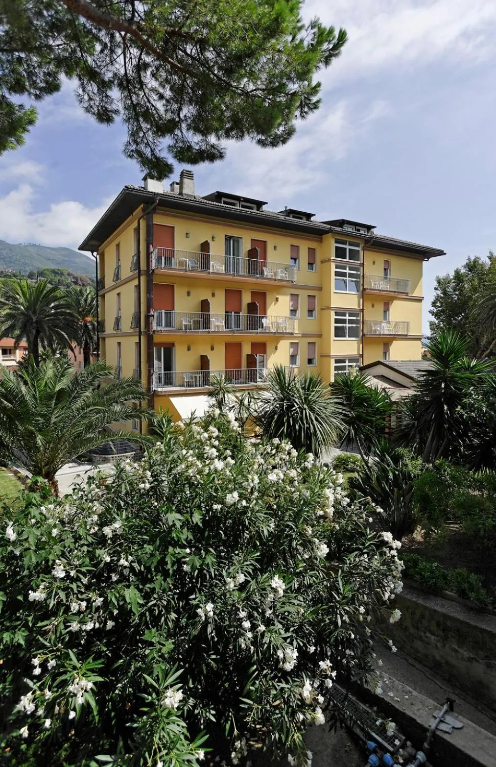 Property building in Hotel Villa Adriana