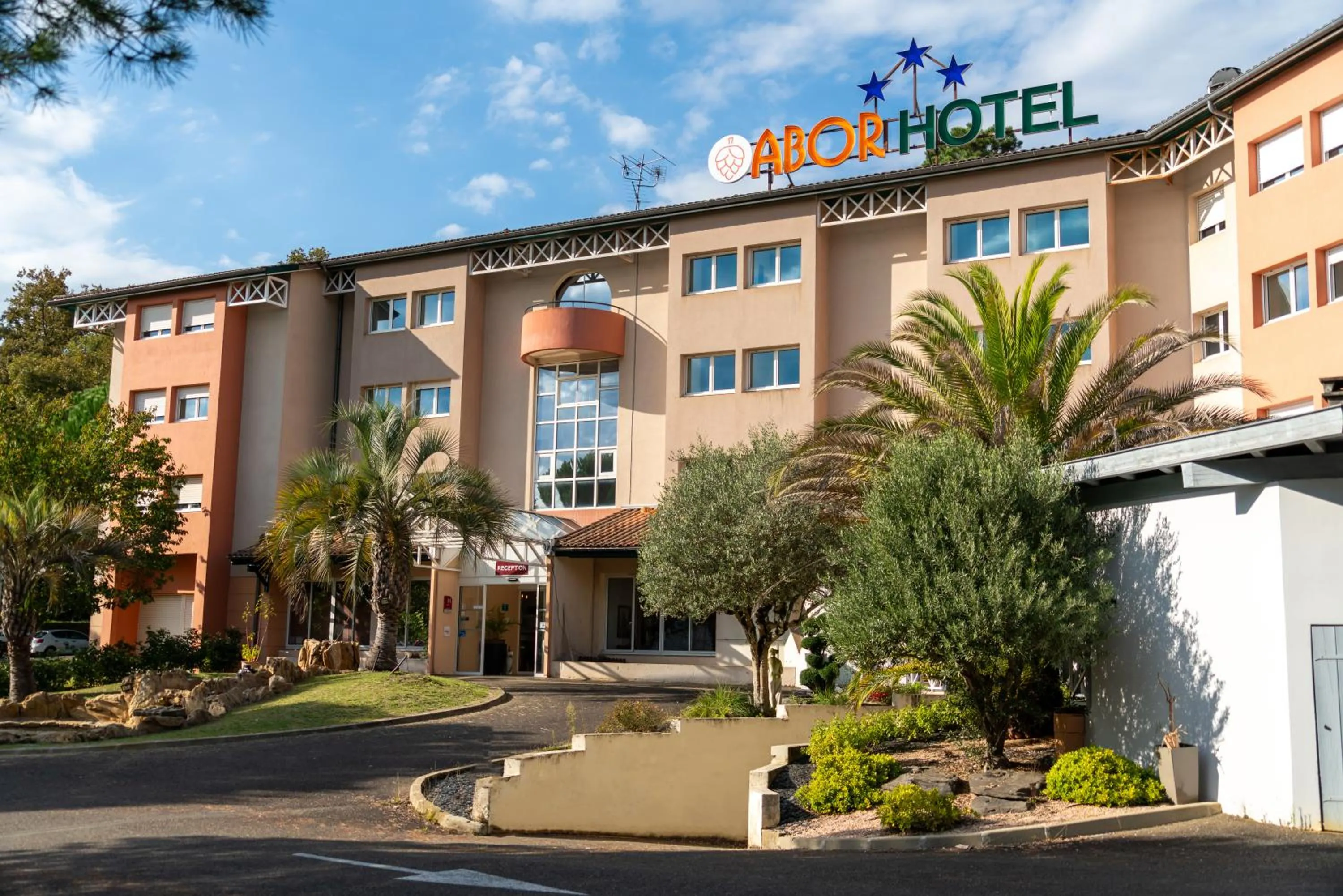 Property building in Abor Hôtel, Mont de Marsan