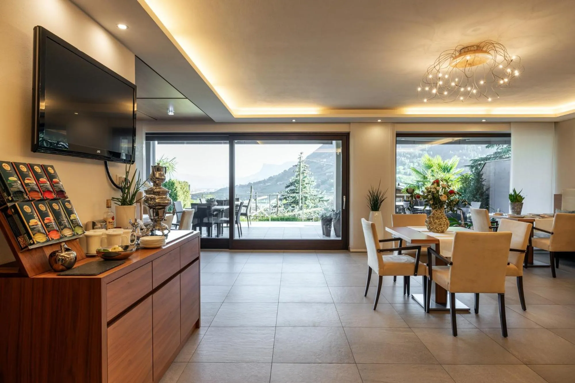 Banquet/Function facilities in Alagundis Apartment Residence