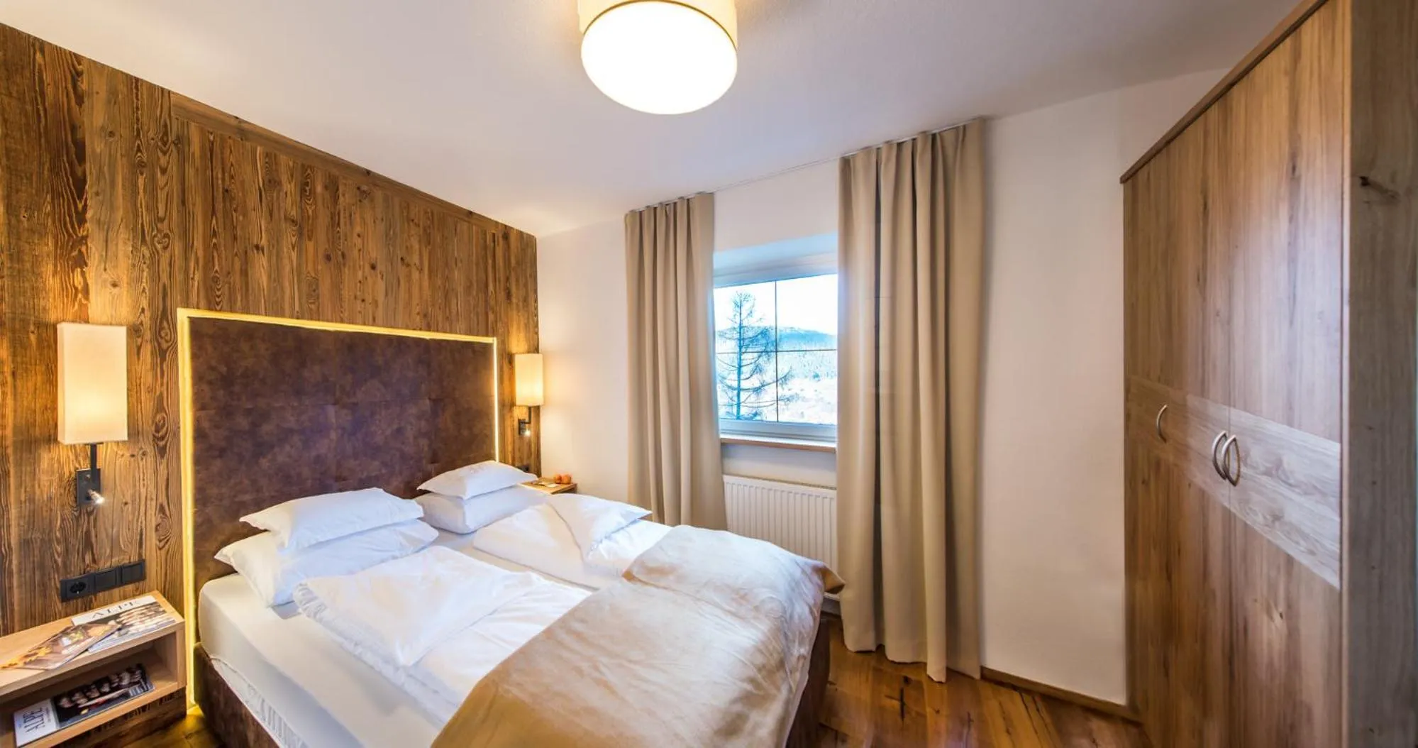 Day, Bed in Residence St Konstantin