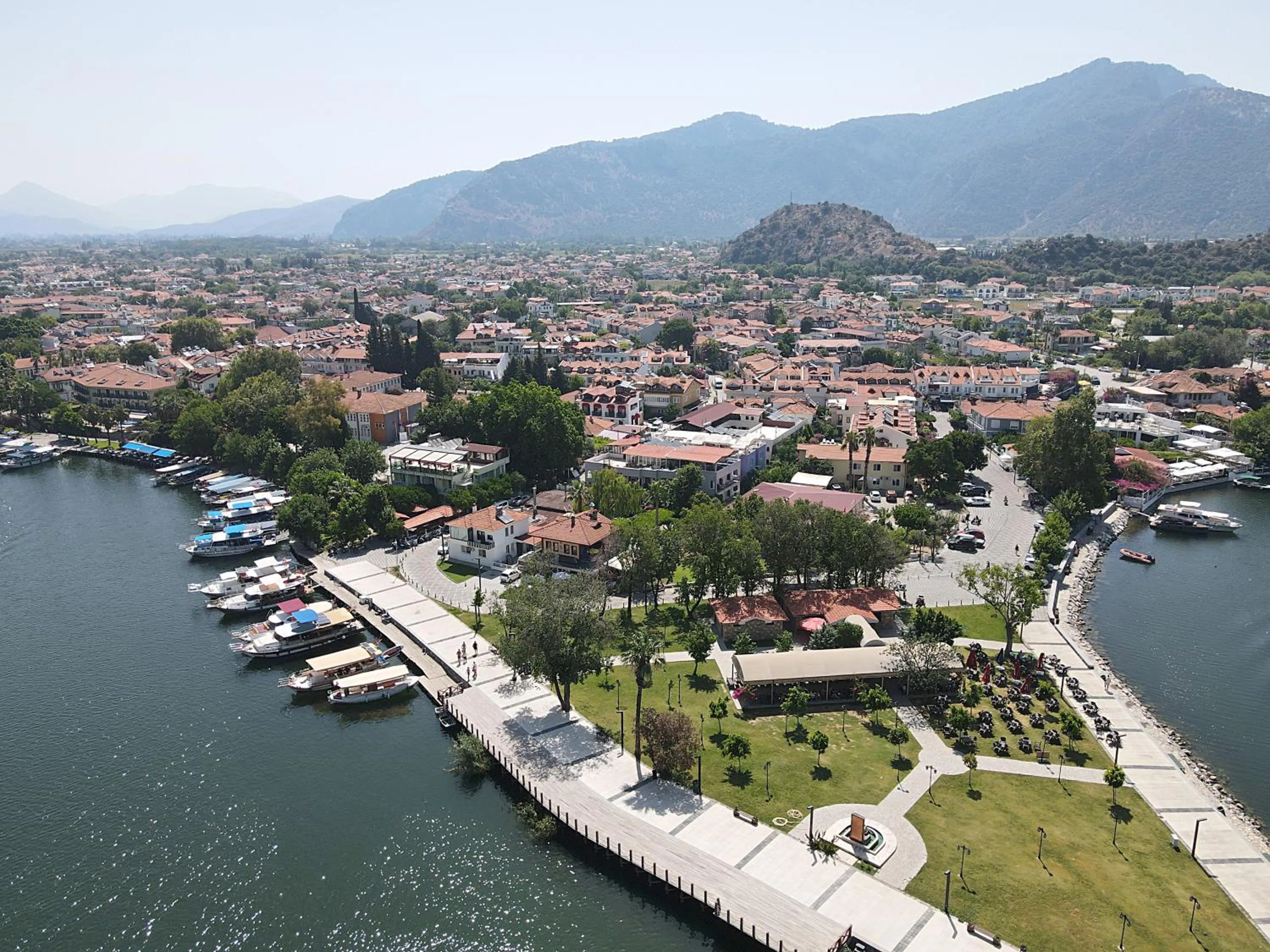 Caretta Caretta Hotel