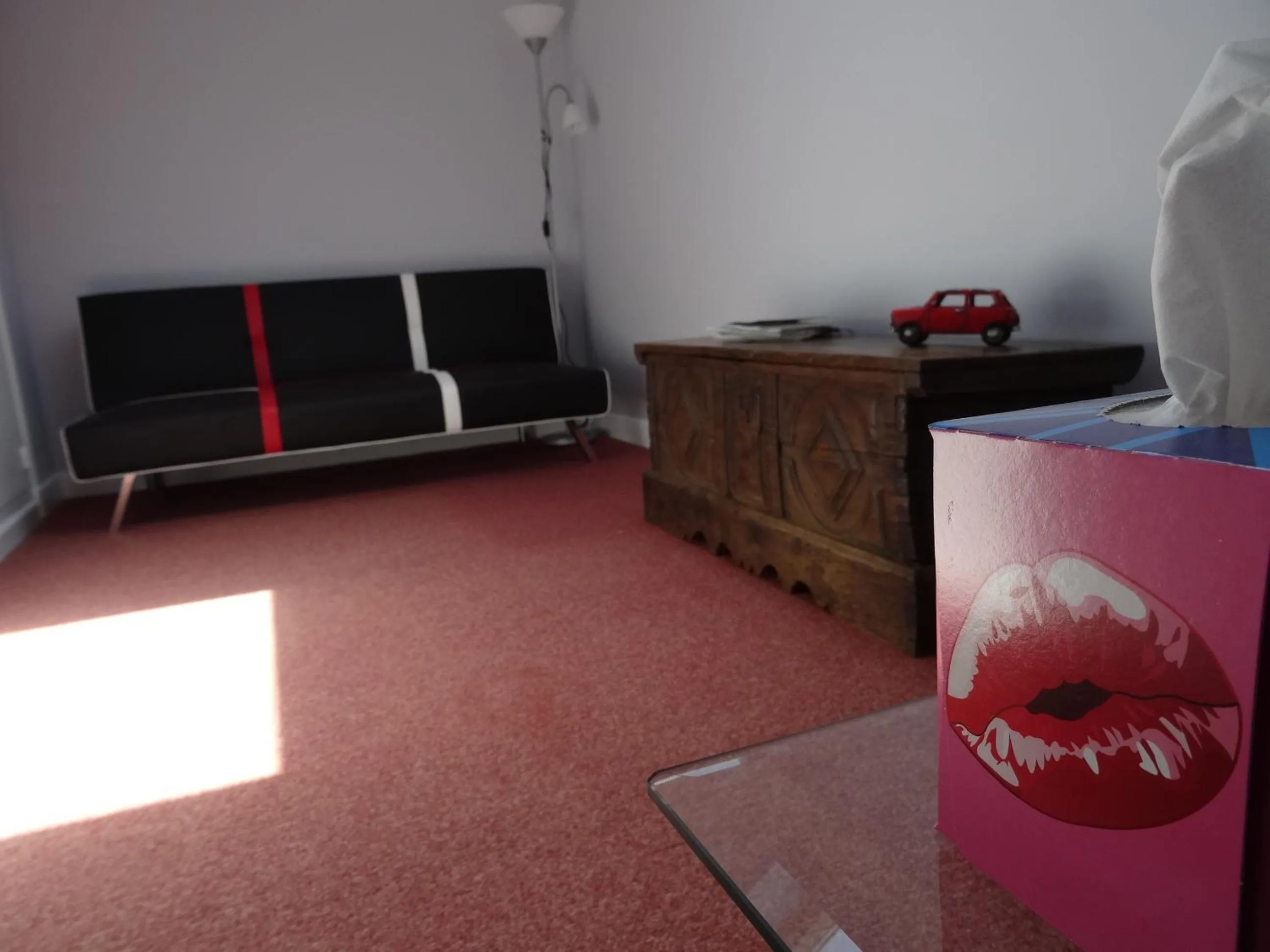 Communal lounge/ TV room in Gure Lana