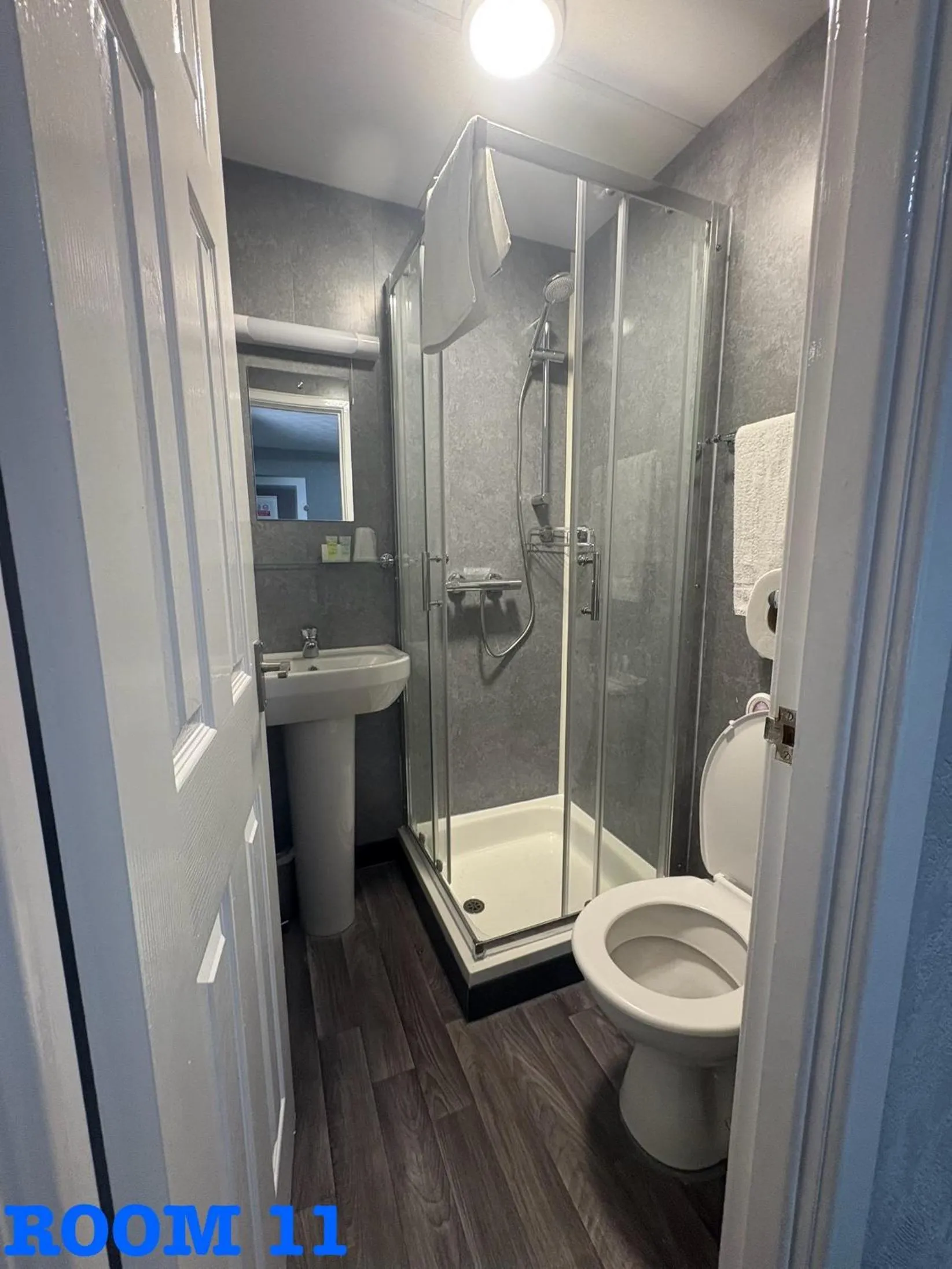 Bathroom in Clifton Private Hotel