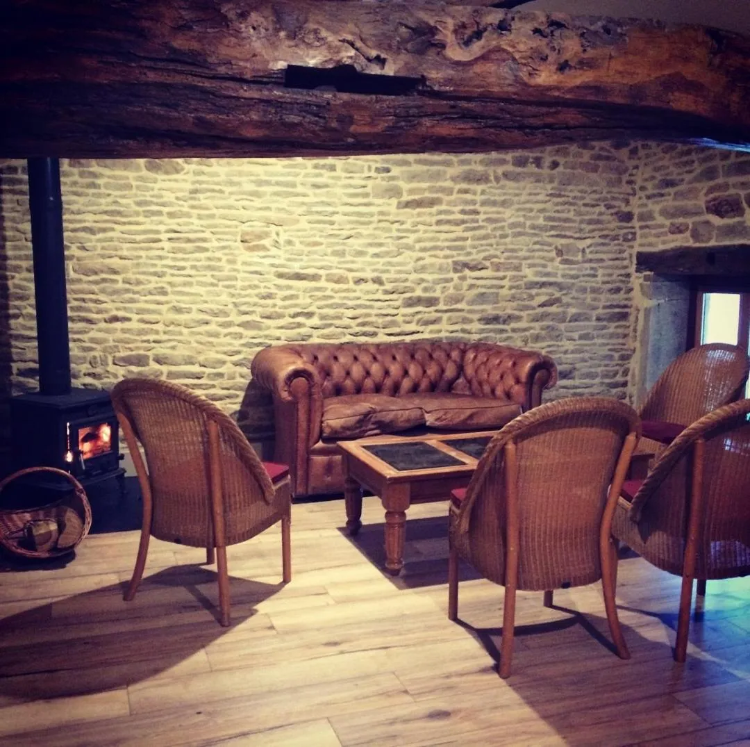 Communal lounge/ TV room in Les Portails Bleus