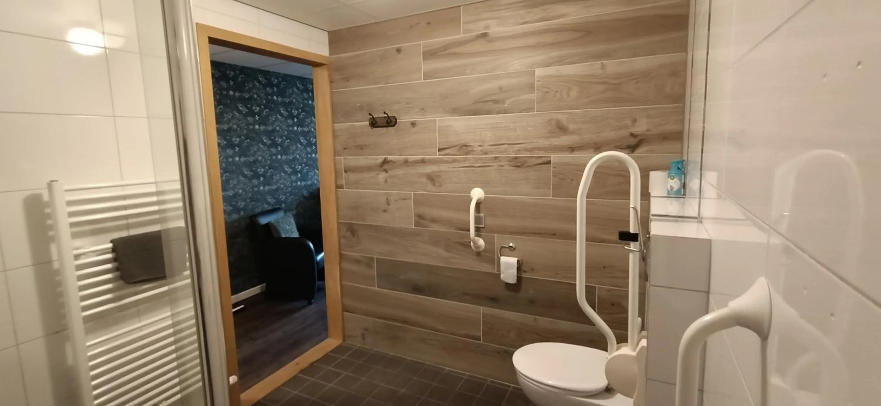 Bathroom in Hotel Lemmenhof