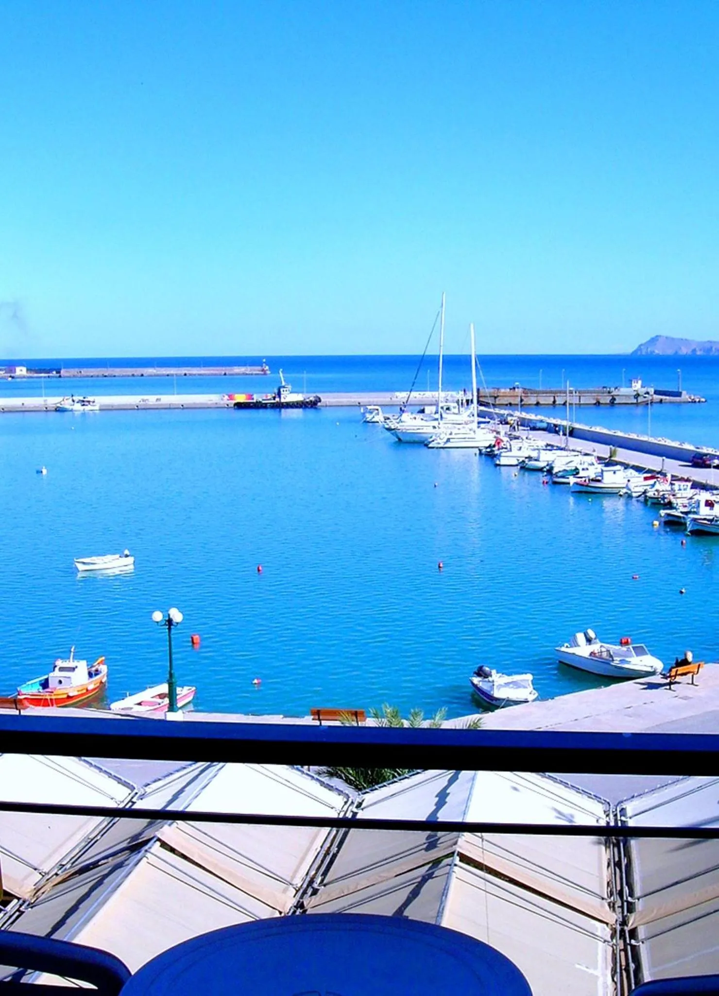 Sea view in Elysee Hotel