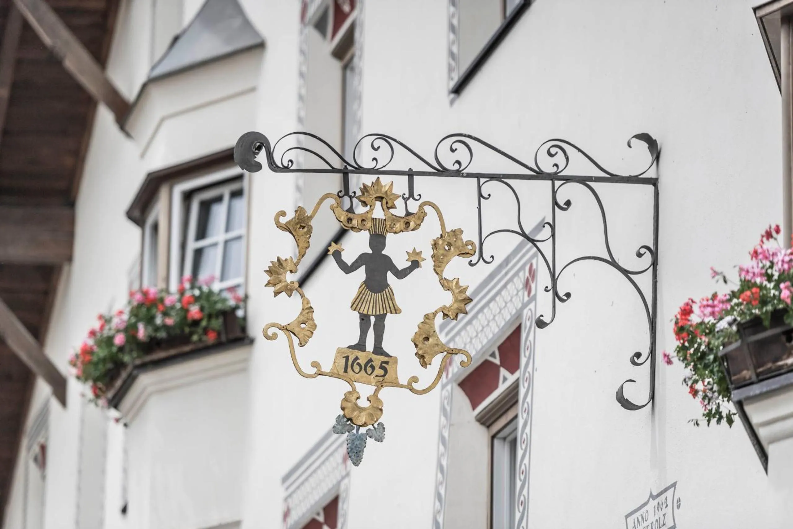Facade/entrance in Der Mohrenwirt ****