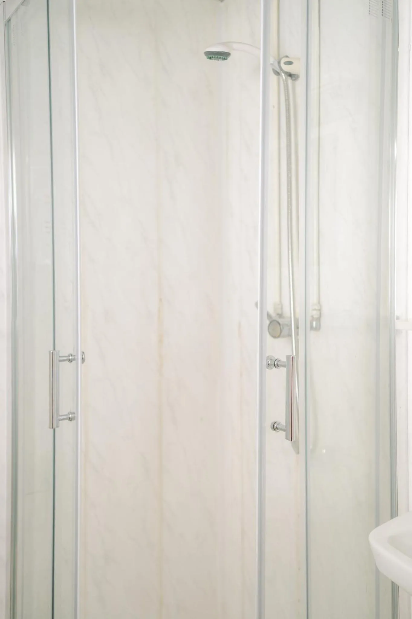 Bedroom in The Chimes on the Sea