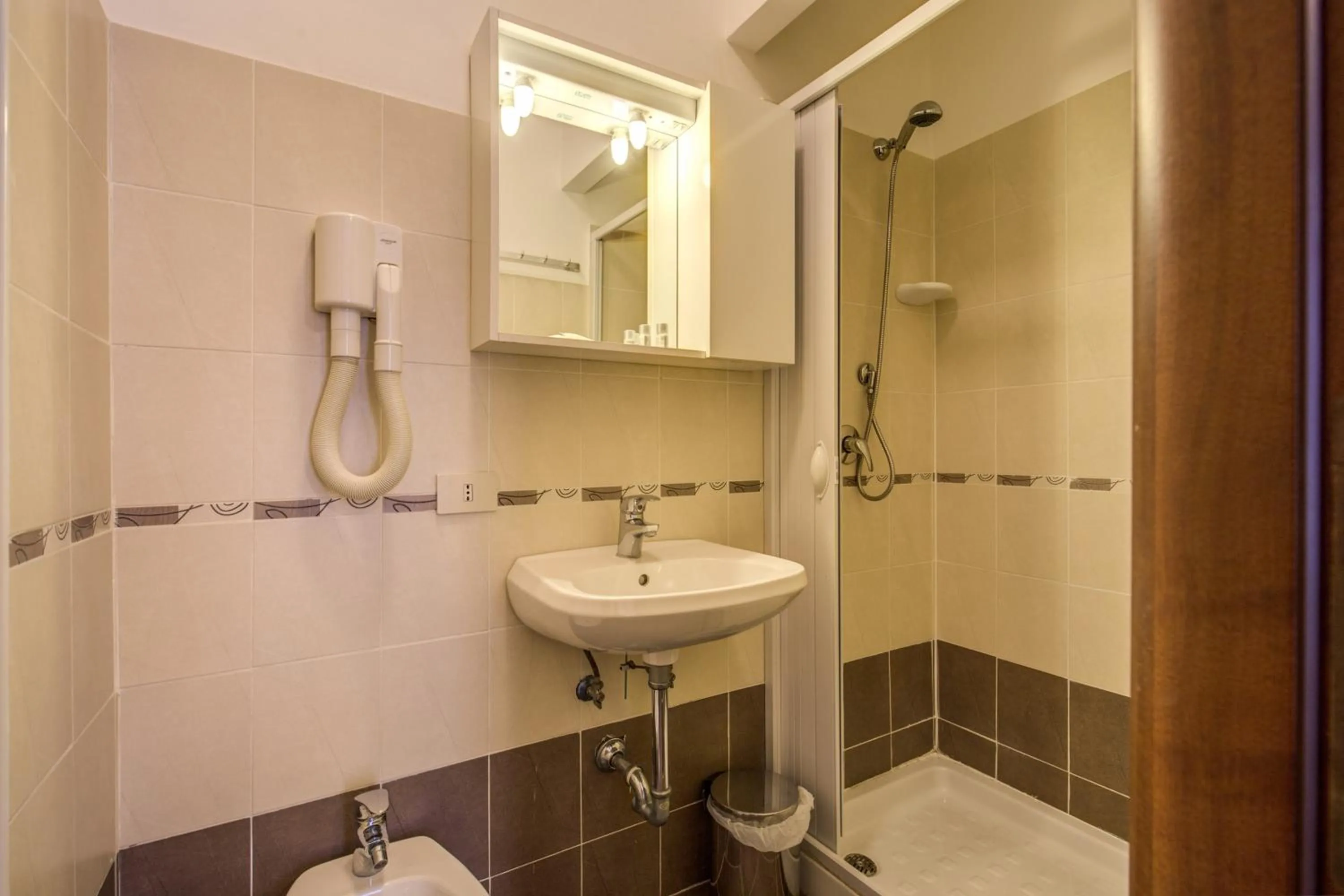 Bathroom in Trastevere Rooms