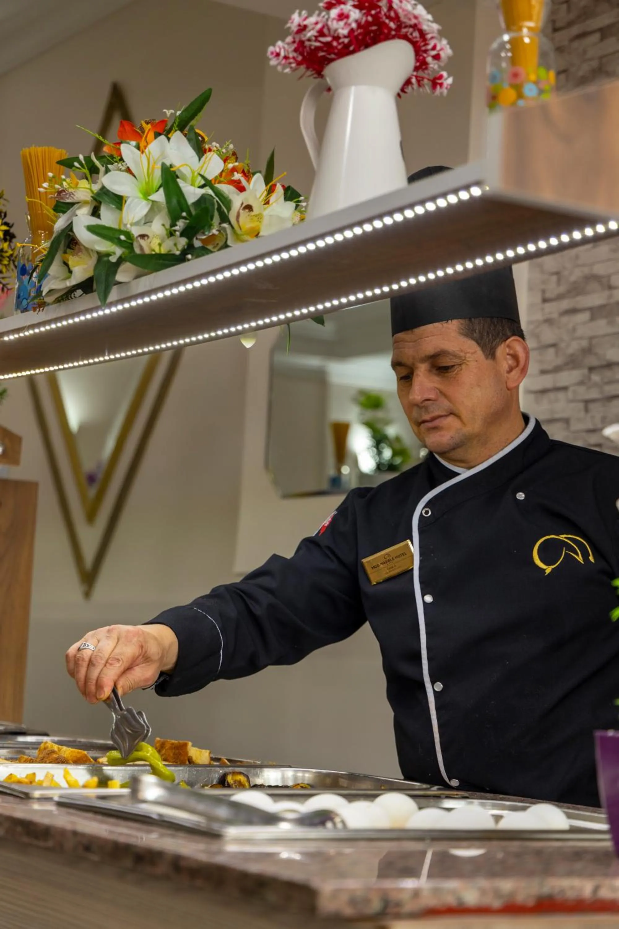 Restaurant/places to eat in Afyon MCG Marble Hotel