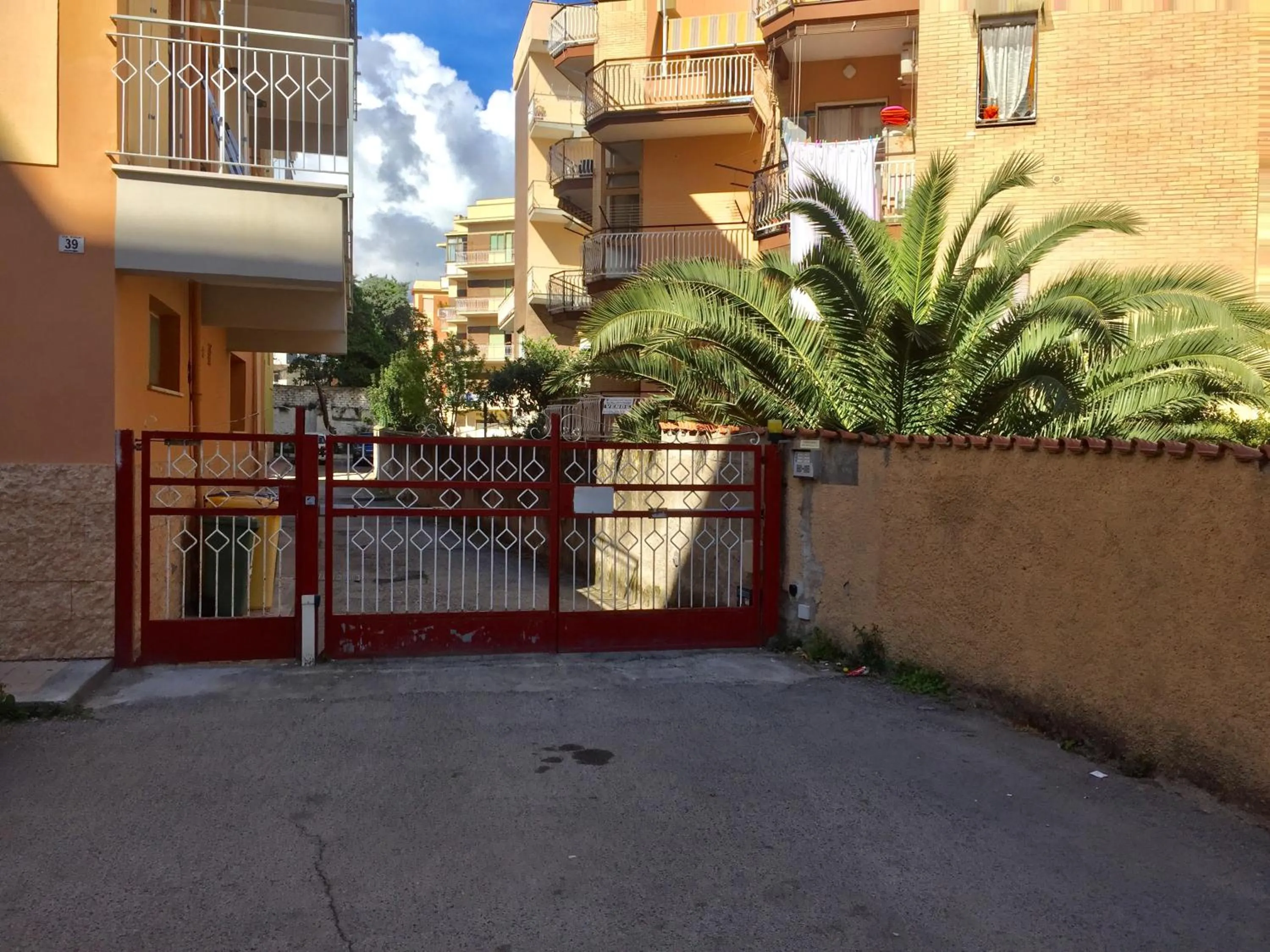 Property building in Il Viaggiatore Via Rimini Serapo