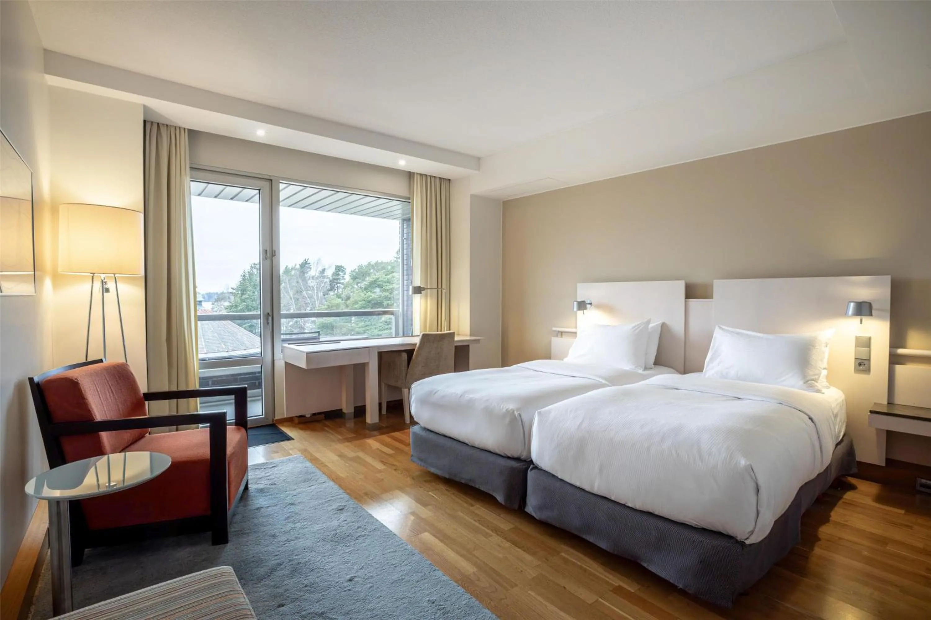 Bed in Hilton Helsinki Kalastajatorppa