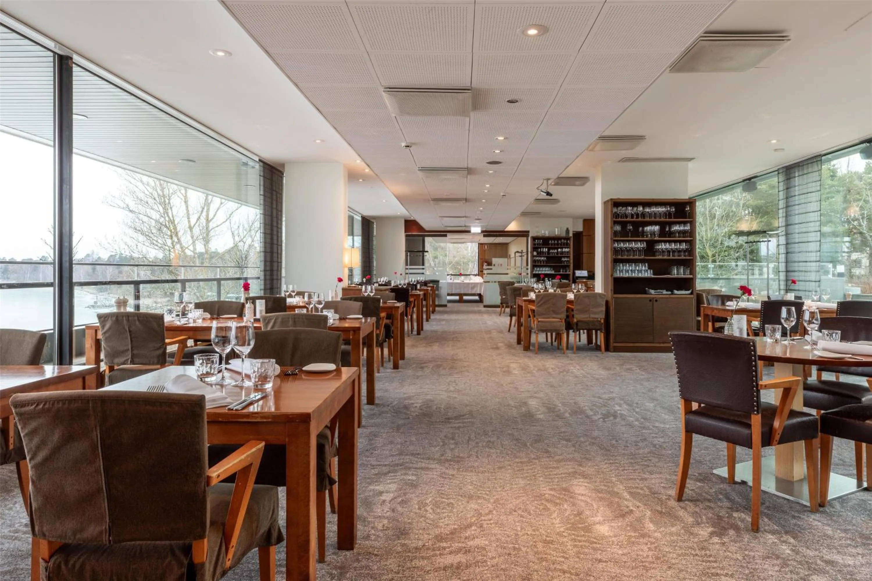 Restaurant/places to eat in Hilton Helsinki Kalastajatorppa