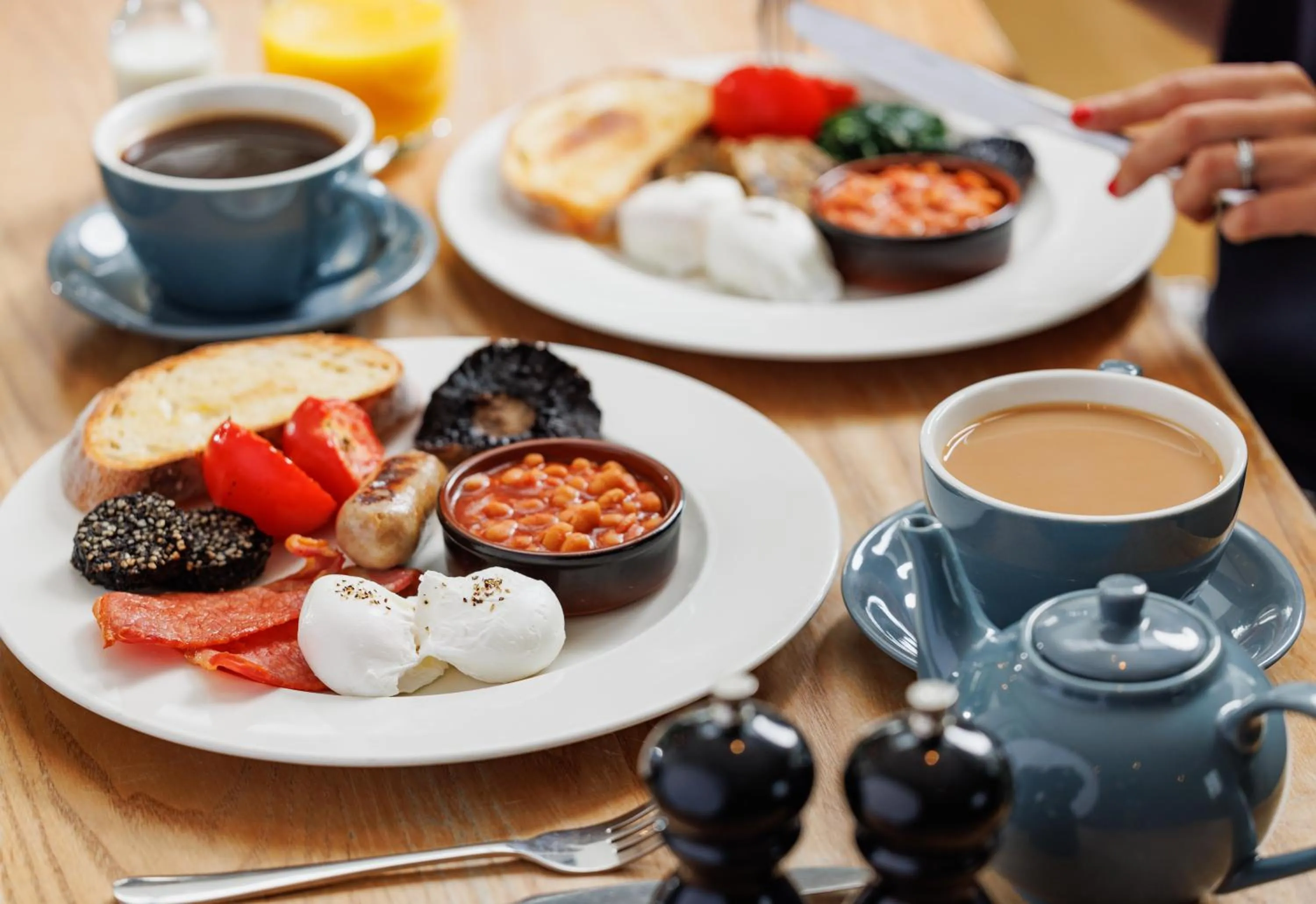 Breakfast in Bear and Ragged Staff