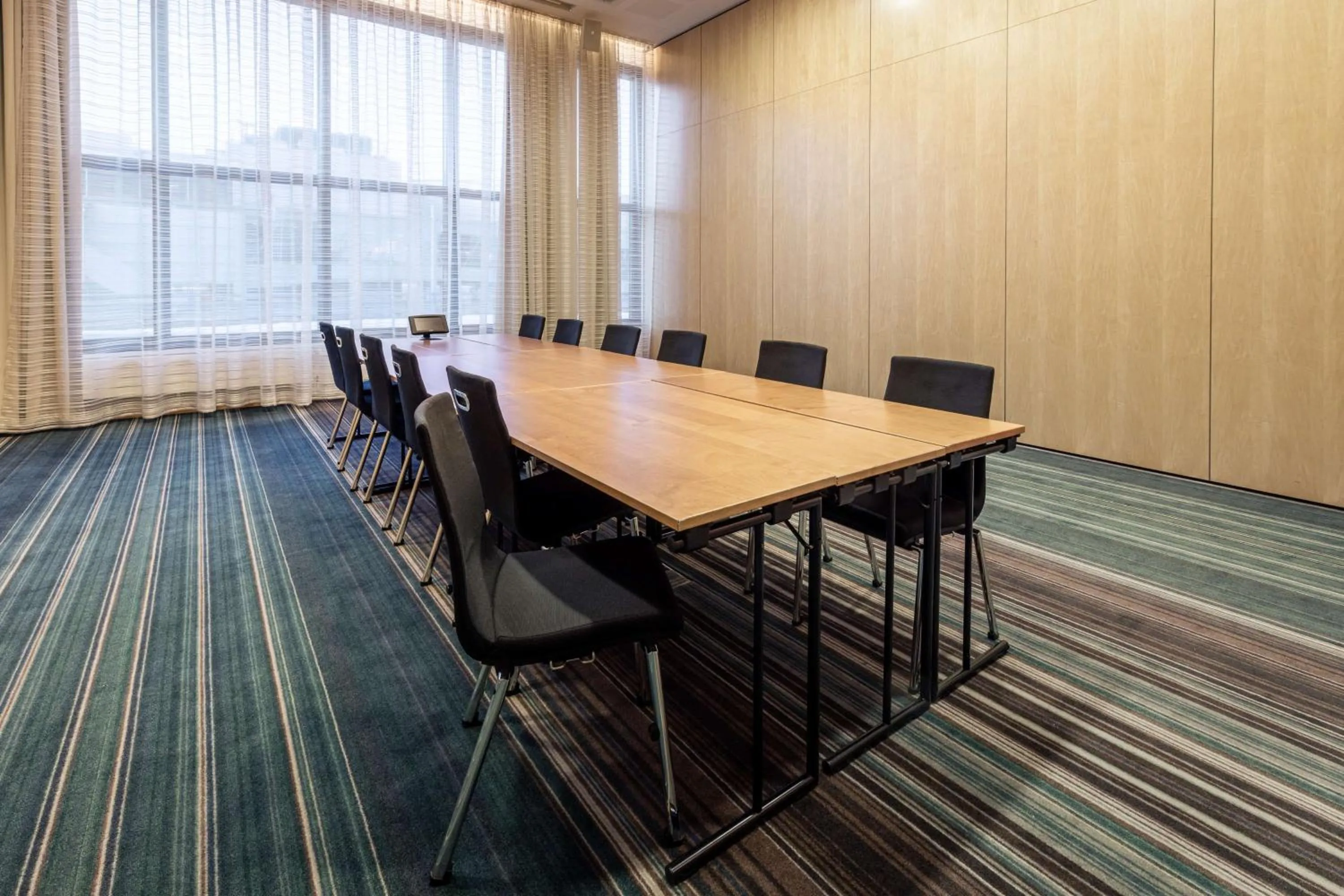Meeting/conference room in Hilton Helsinki Airport