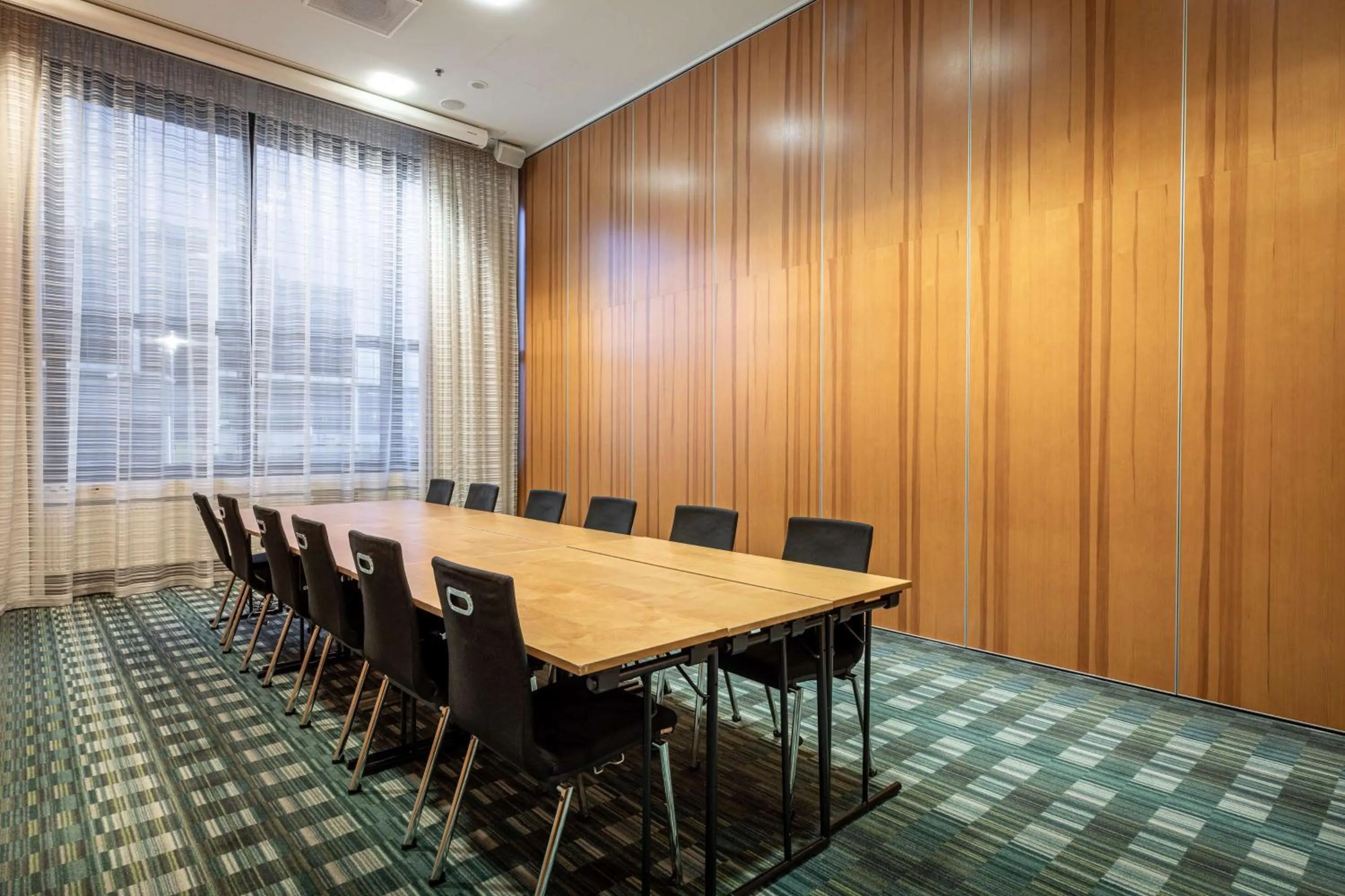 Meeting/conference room in Hilton Helsinki Airport