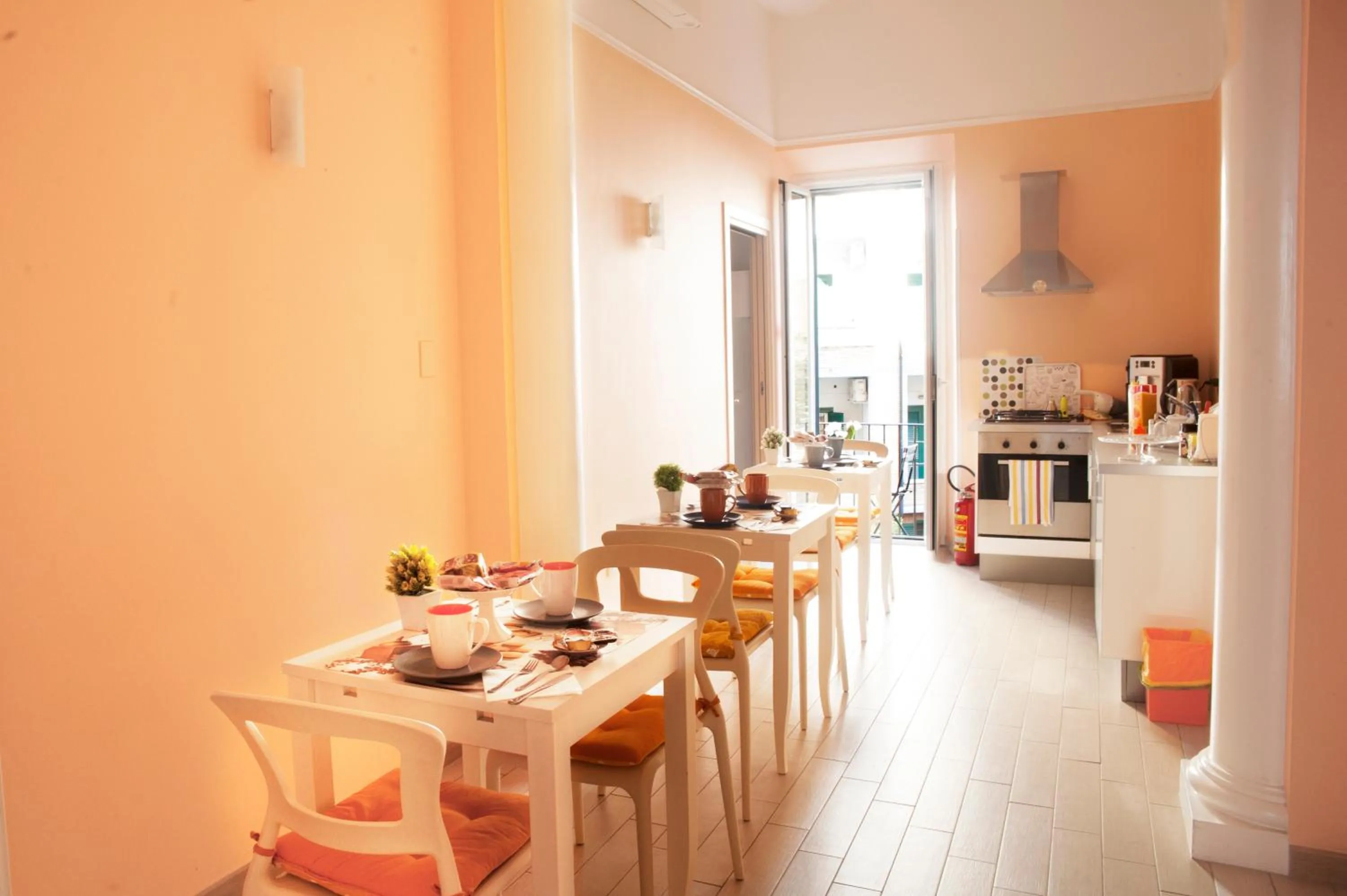 Food and drinks in Merulana Suite