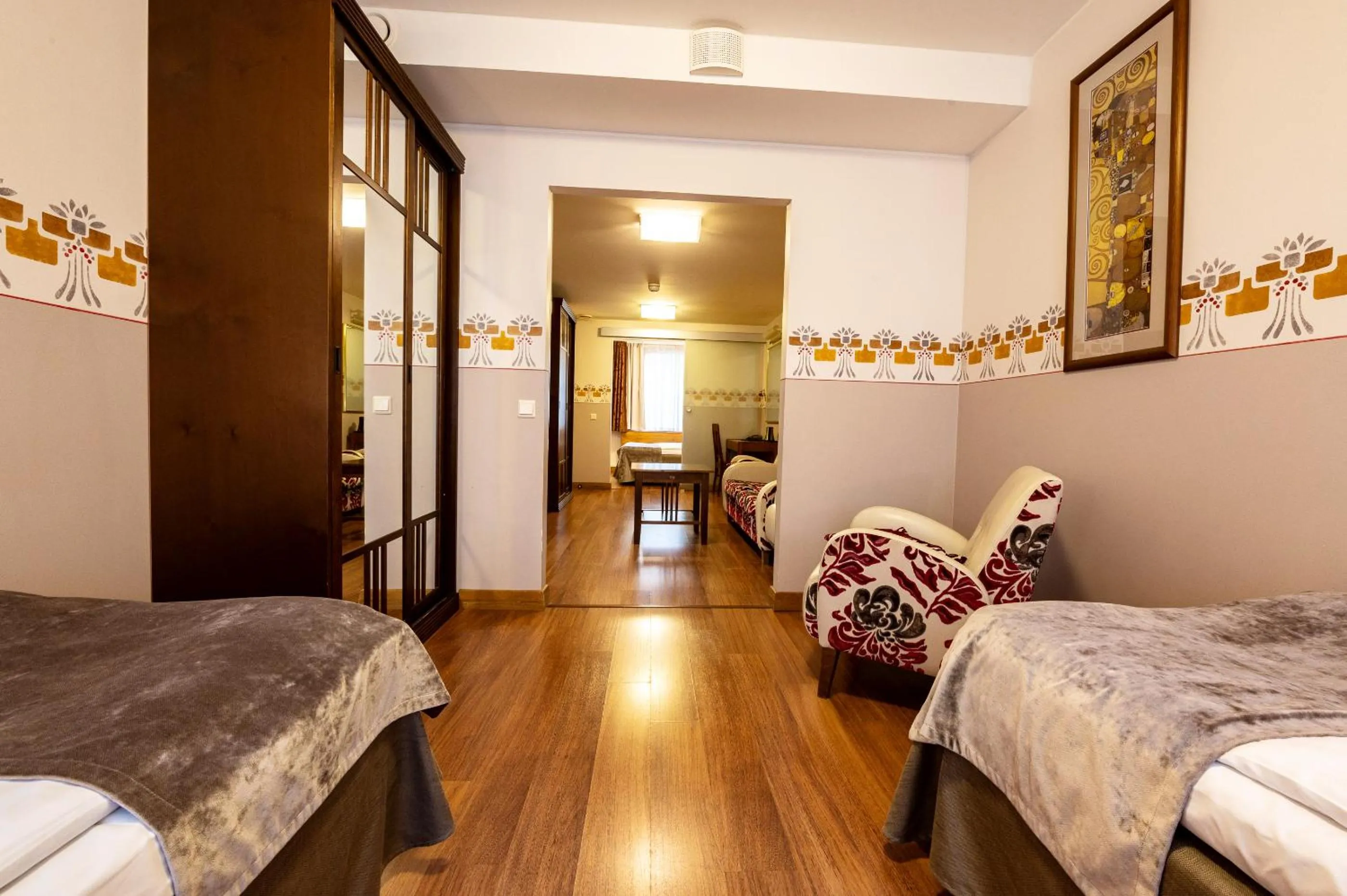 Photo of the whole room, Bed in Hotel Arthur