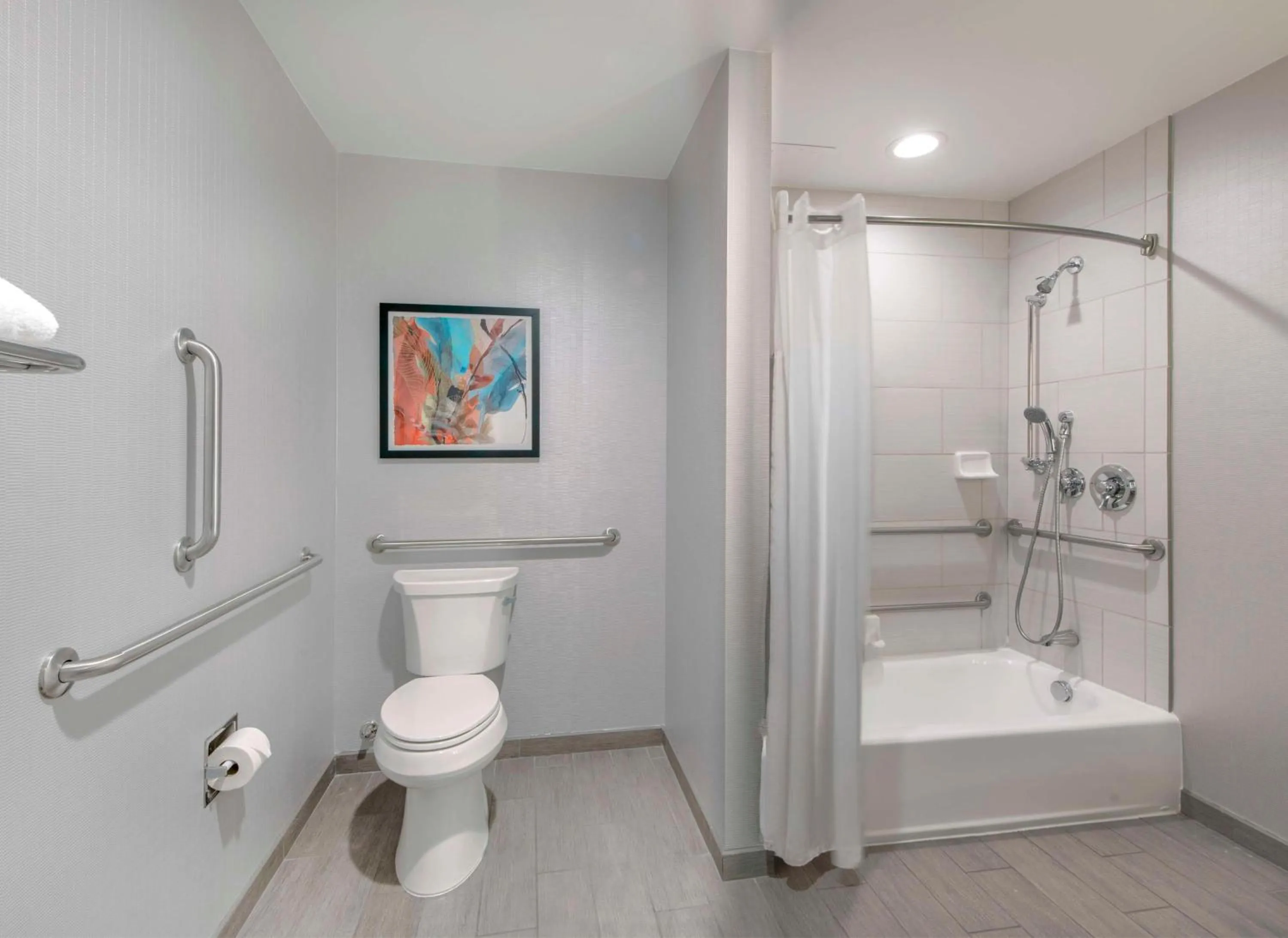 Bathroom in Hilton Garden Inn Raleigh Cary