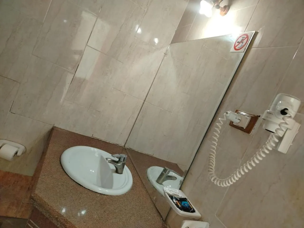 Eiffel Hotel Hurghada