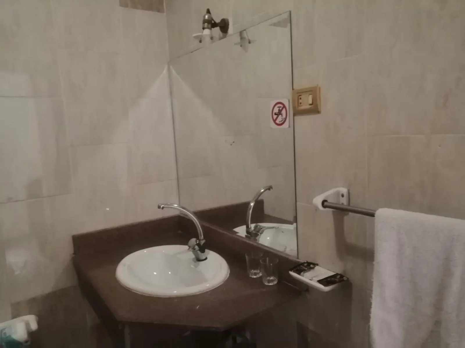 Shower in Eiffel Hotel Hurghada