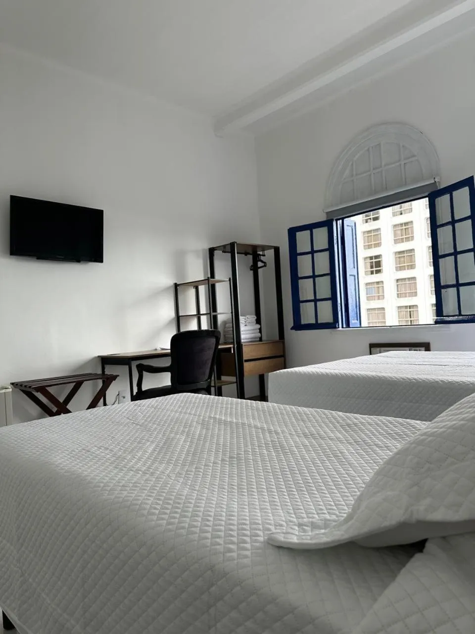 Bed in Atlântico Hotel