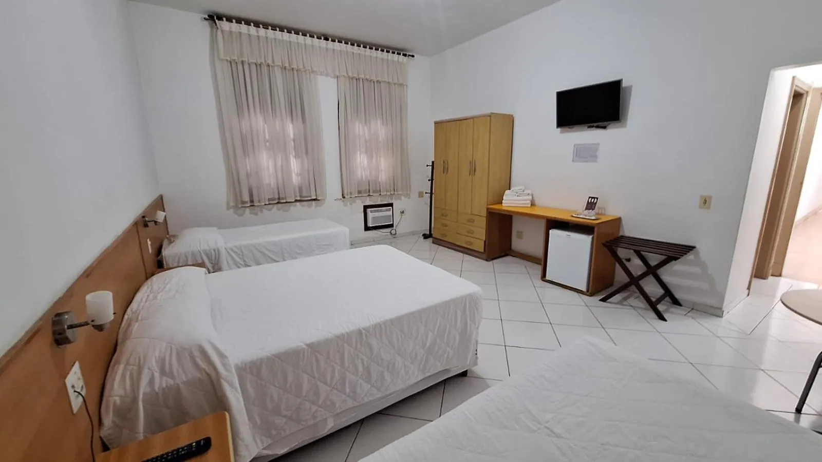 Bed in Atlântico Hotel