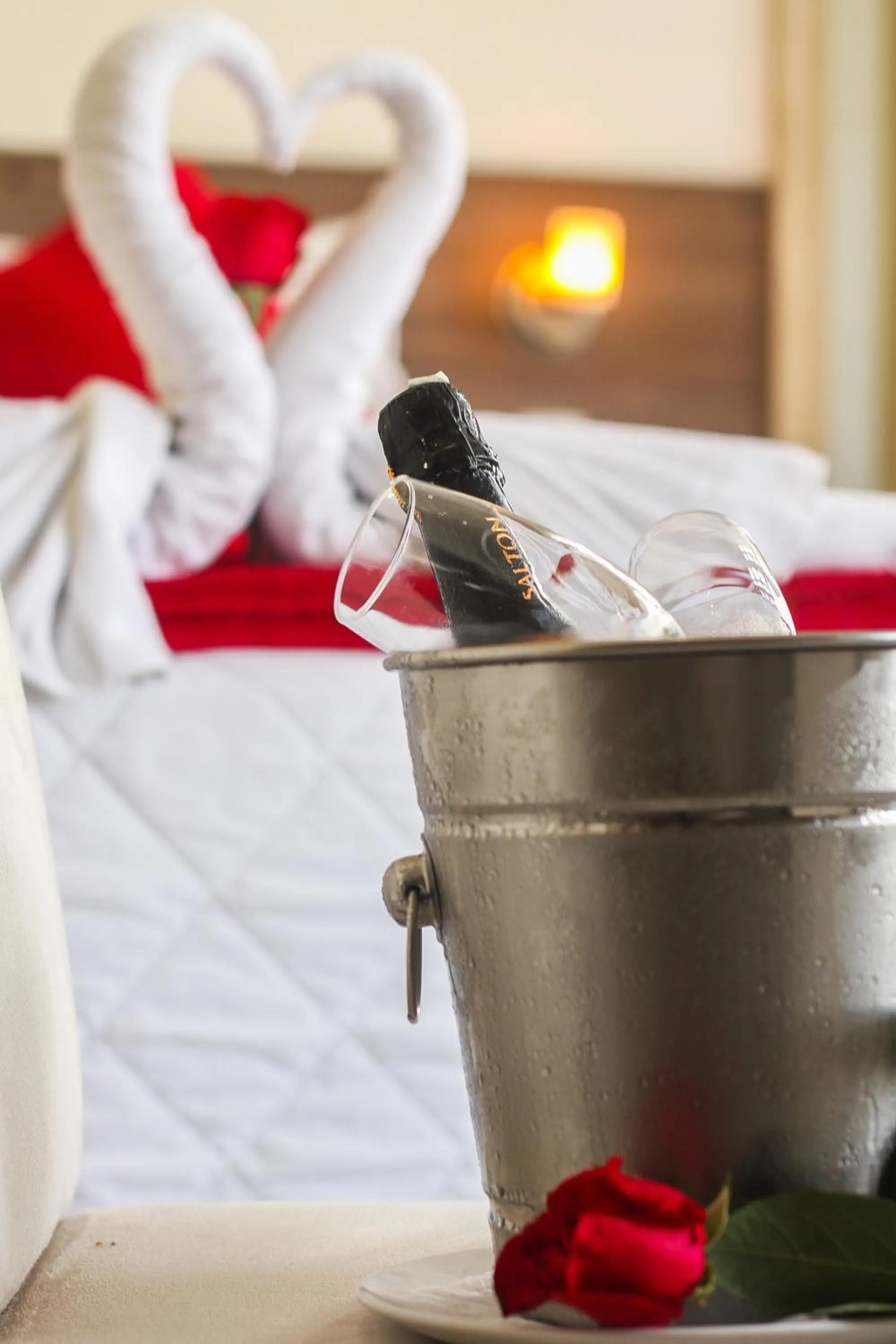 Decorative detail, Bed in Atlântico Hotel