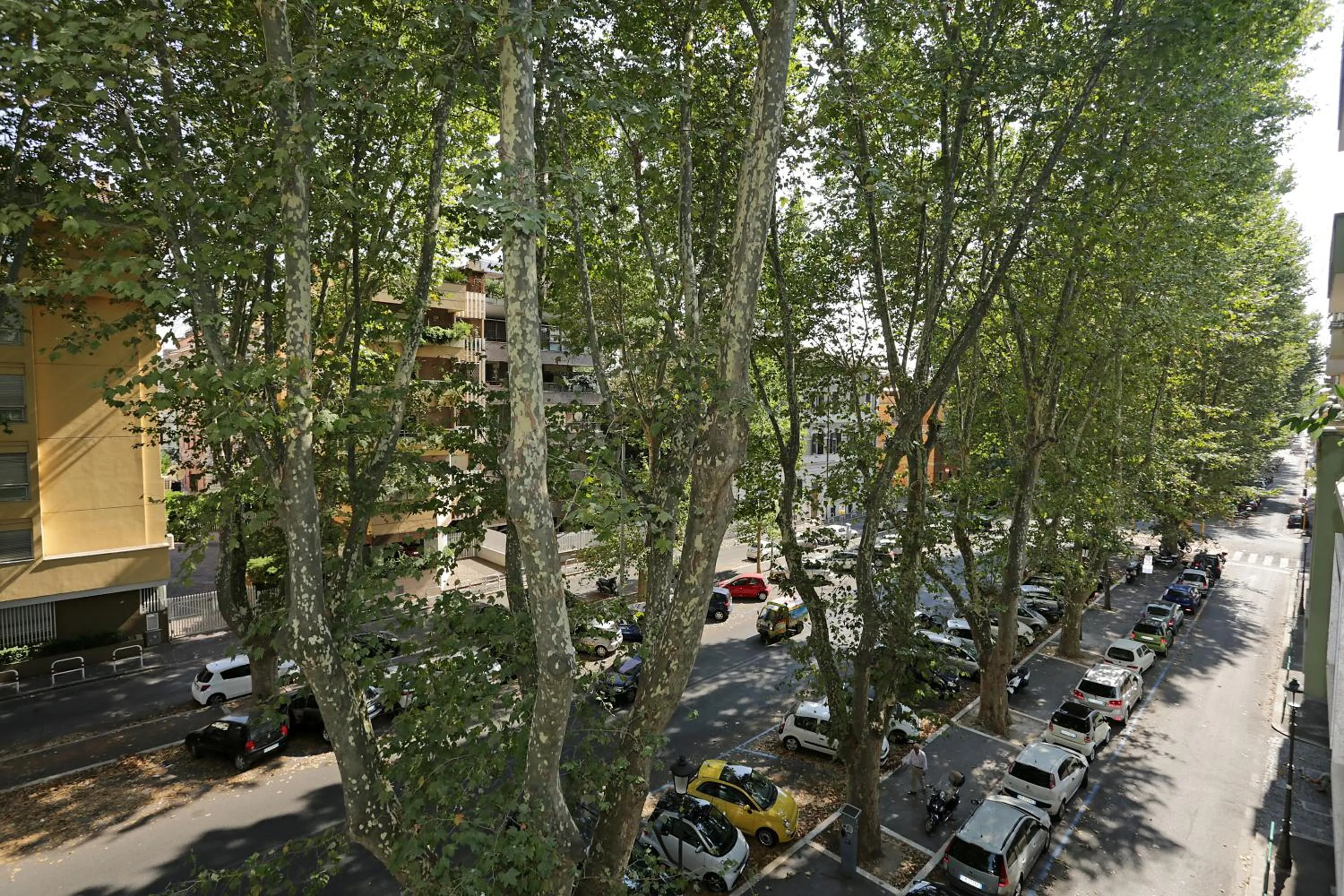 Property building in Houspitality Caesar Bed & Breakfast