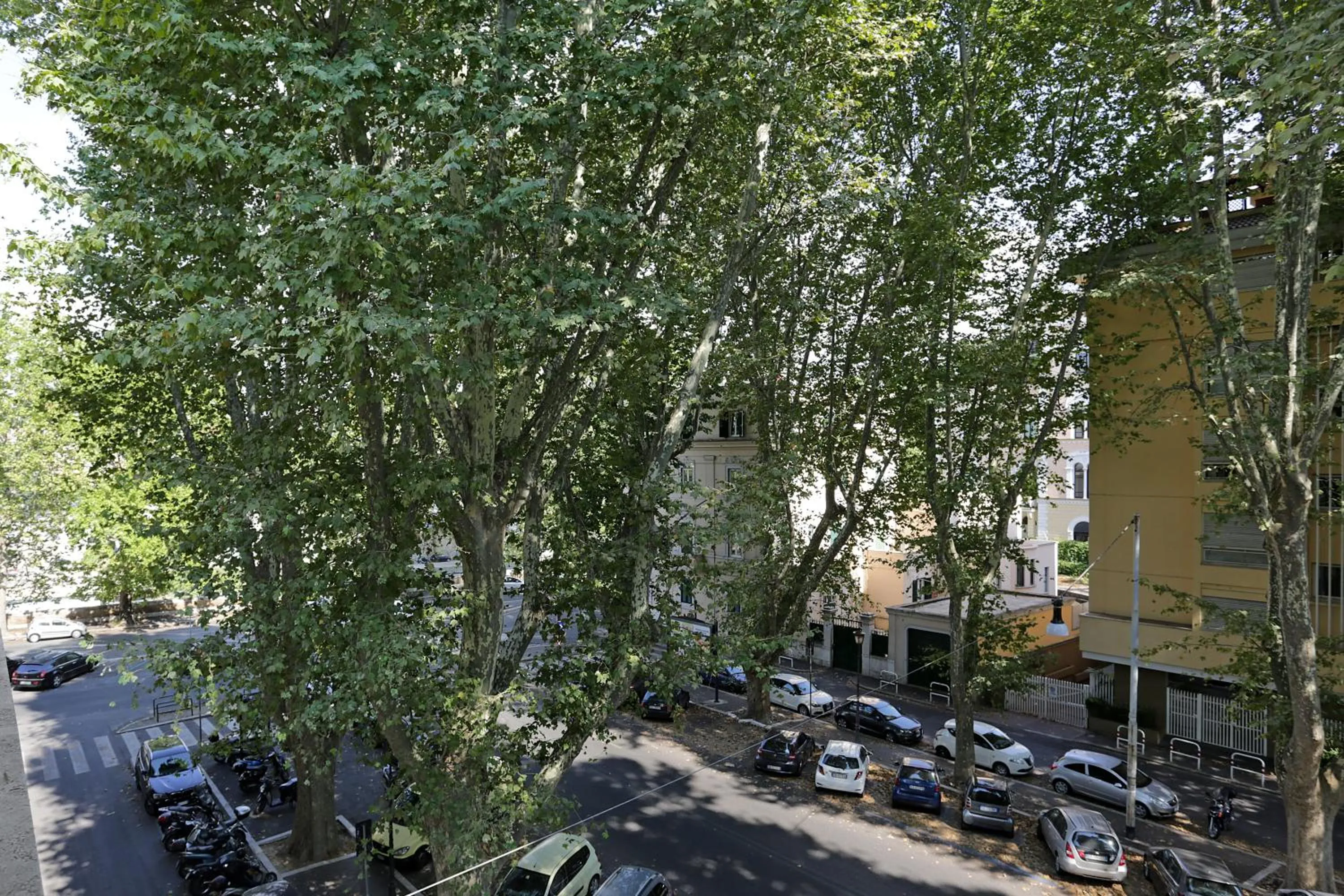 Property building in Houspitality Caesar Bed & Breakfast