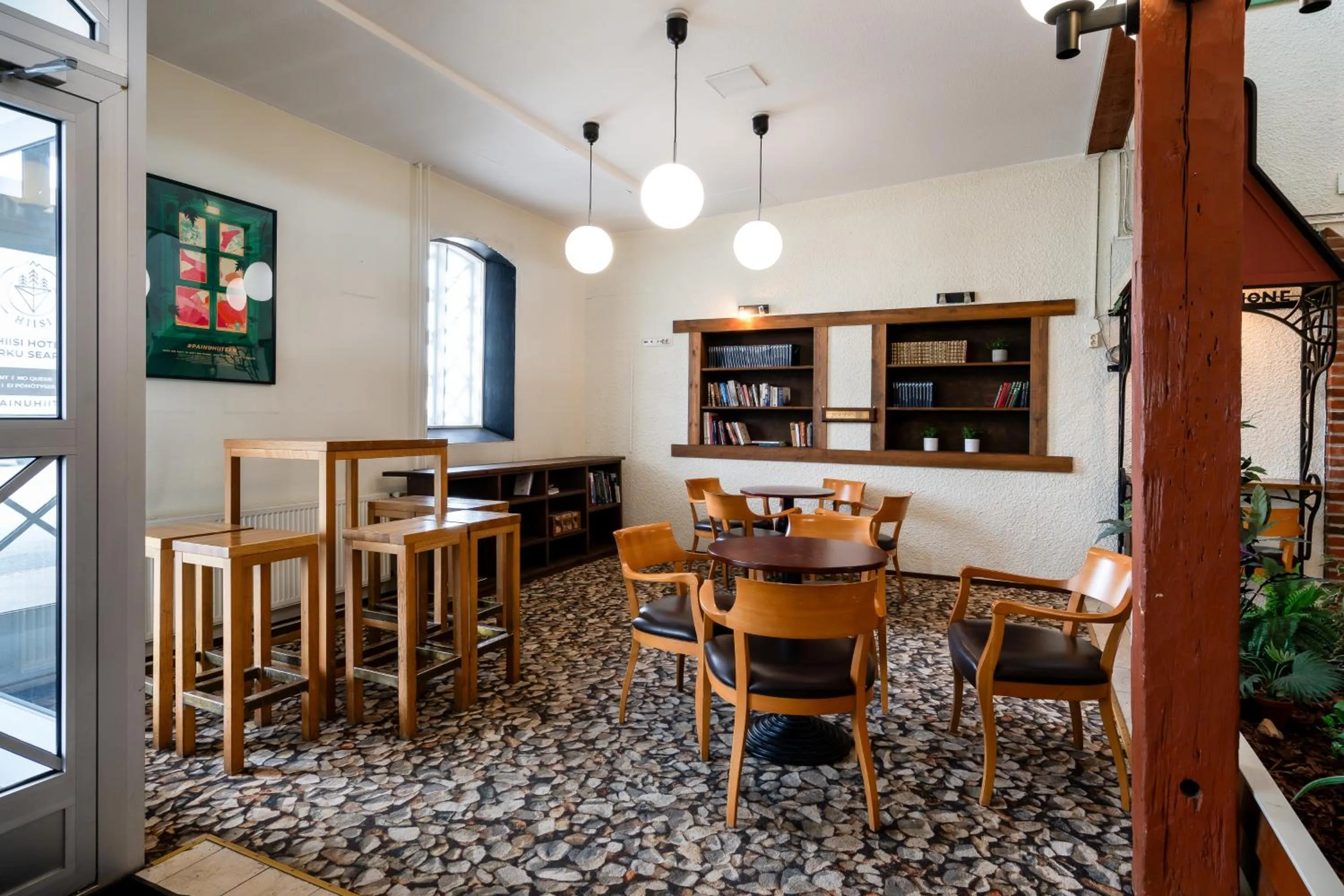 Seating area in Hiisi Hotel Turku Seaport