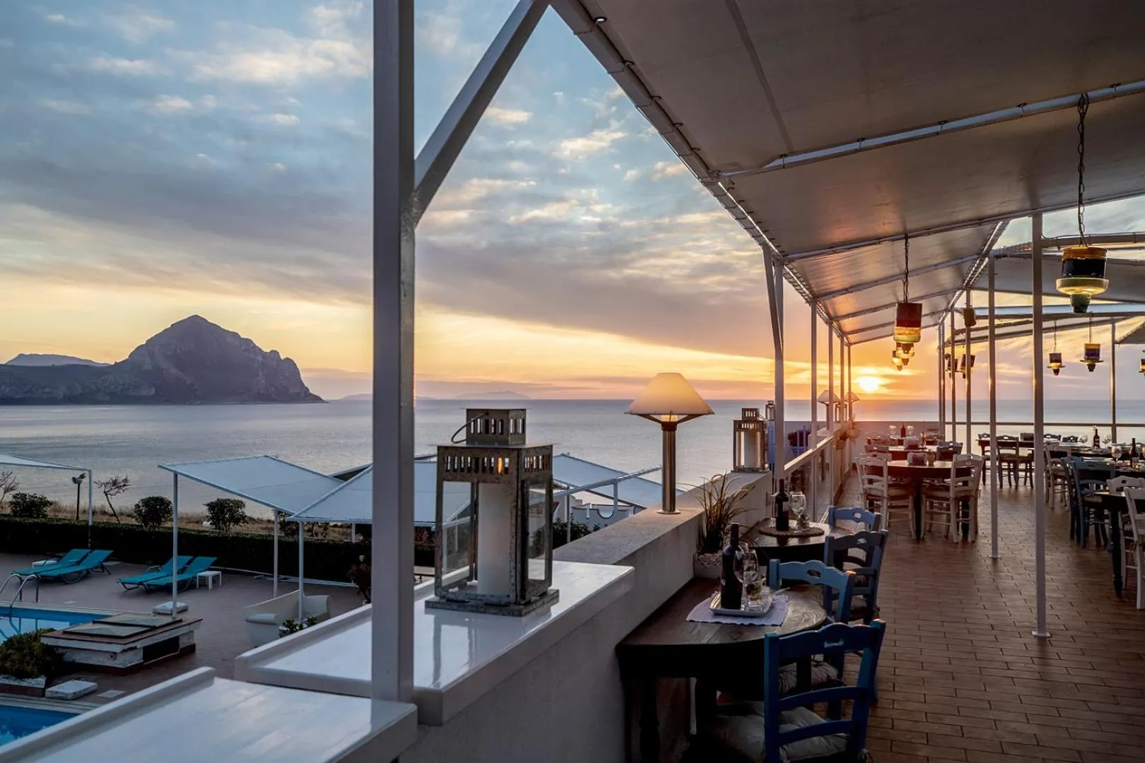 Sunset in Hotel Pocho