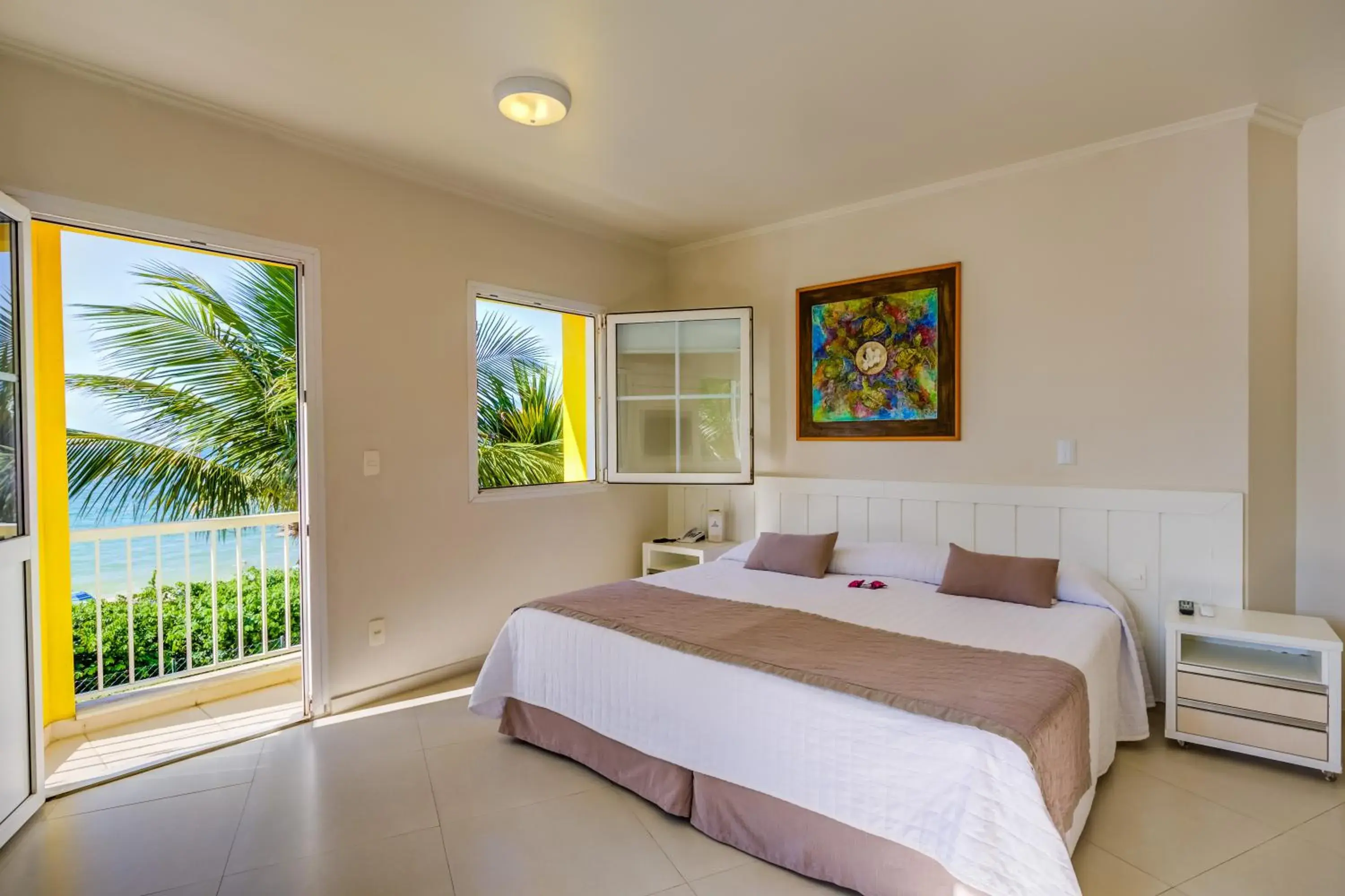 Apartment with Sea View and Balcony in Hotel Vila do Farol Apartment with Sea View and Balcony in Hotel Vila do Farol