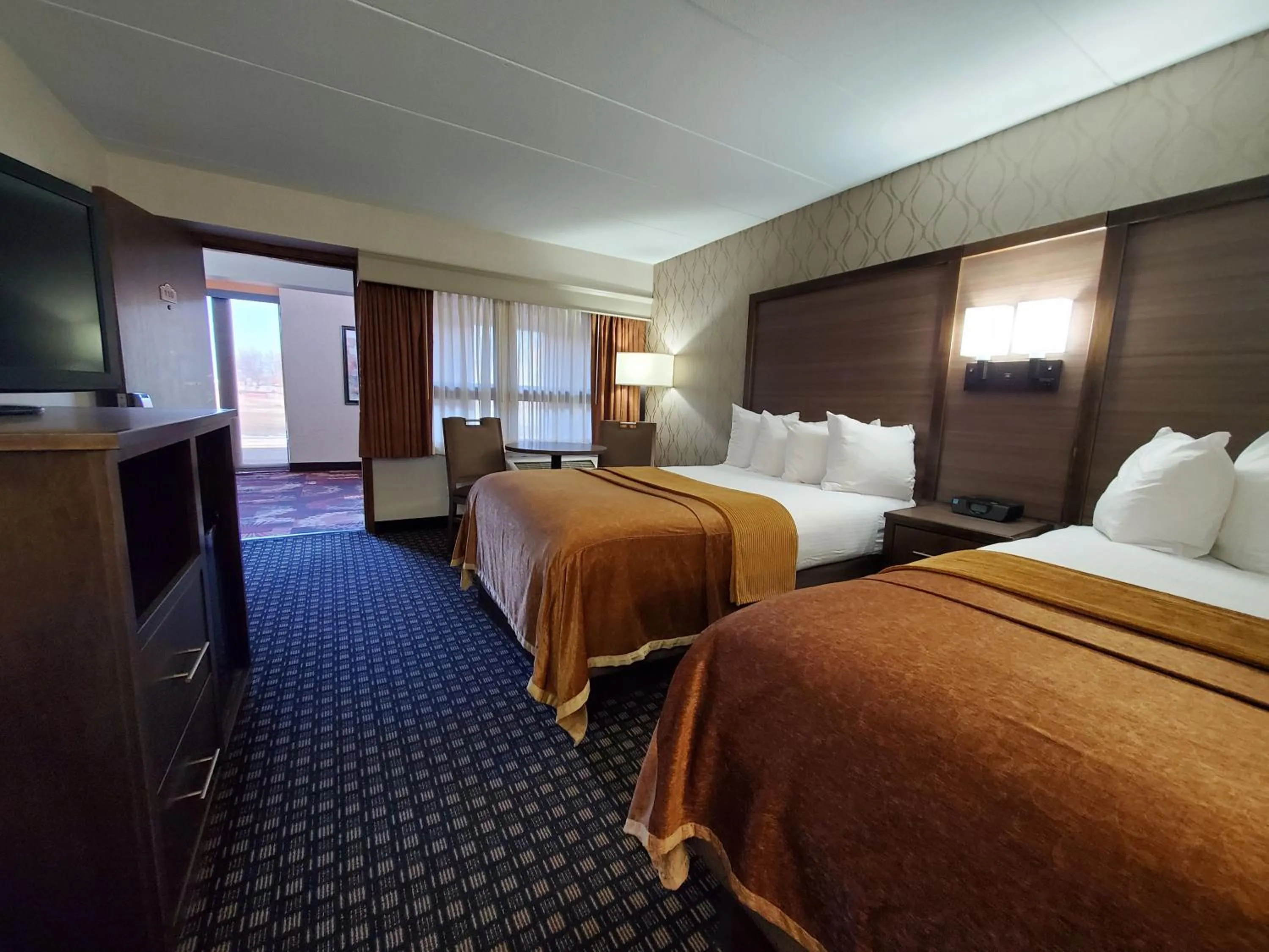 Photo of the whole room, Bed in Ramkota Hotel Watertown