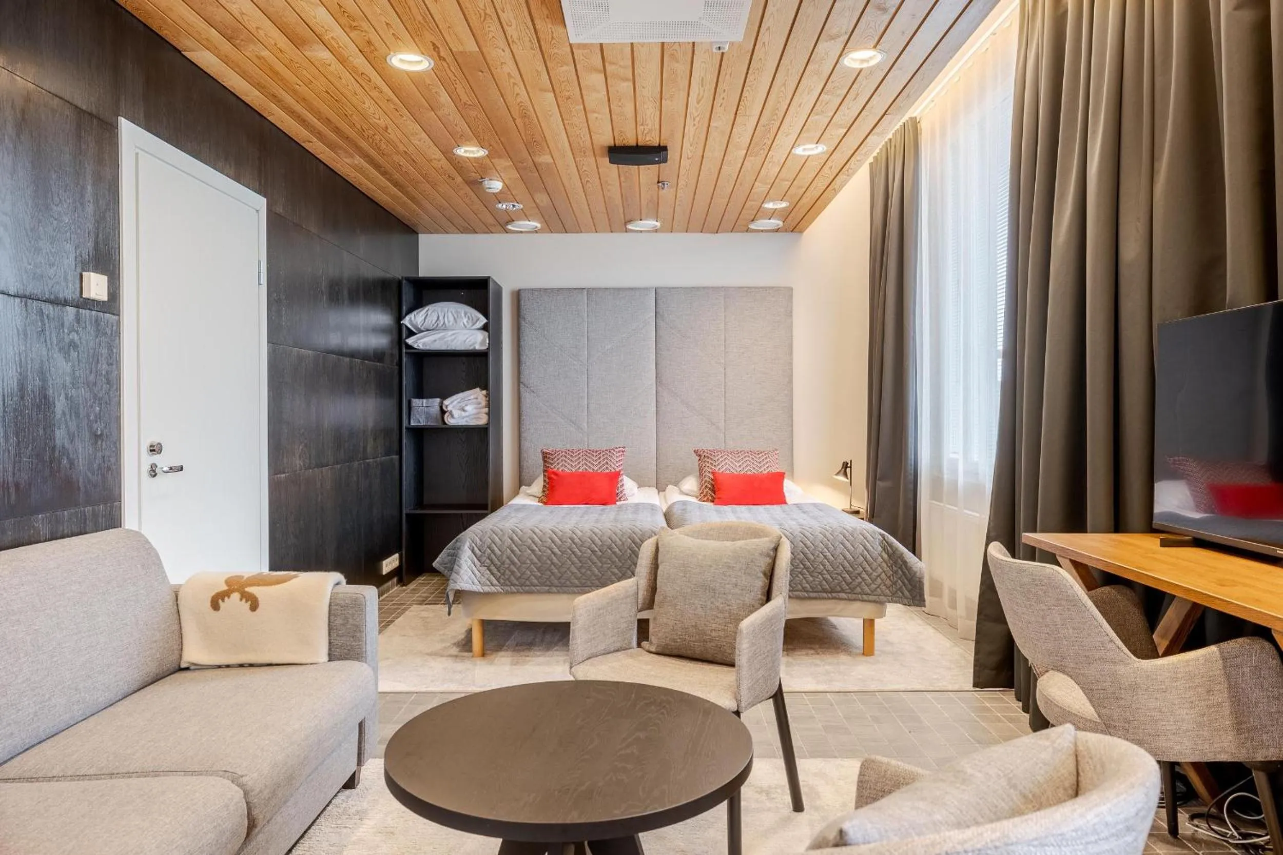 Photo of the whole room, Bed in Santa's Hotel Santa Claus