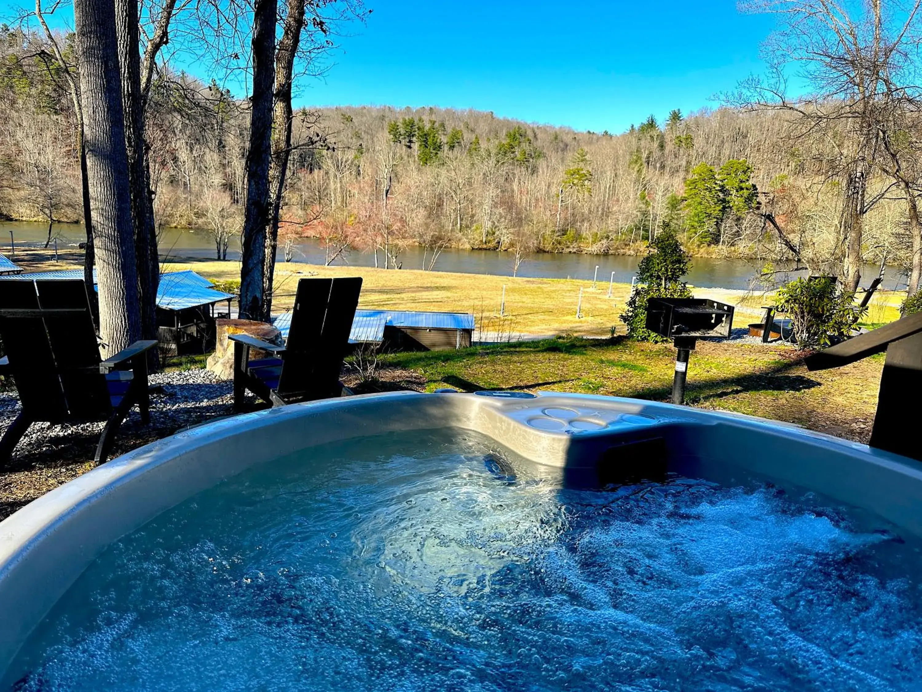 River View Cabin with Hot Tub in Asheville River Cabins River View Cabin with Hot Tub in Asheville River Cabins