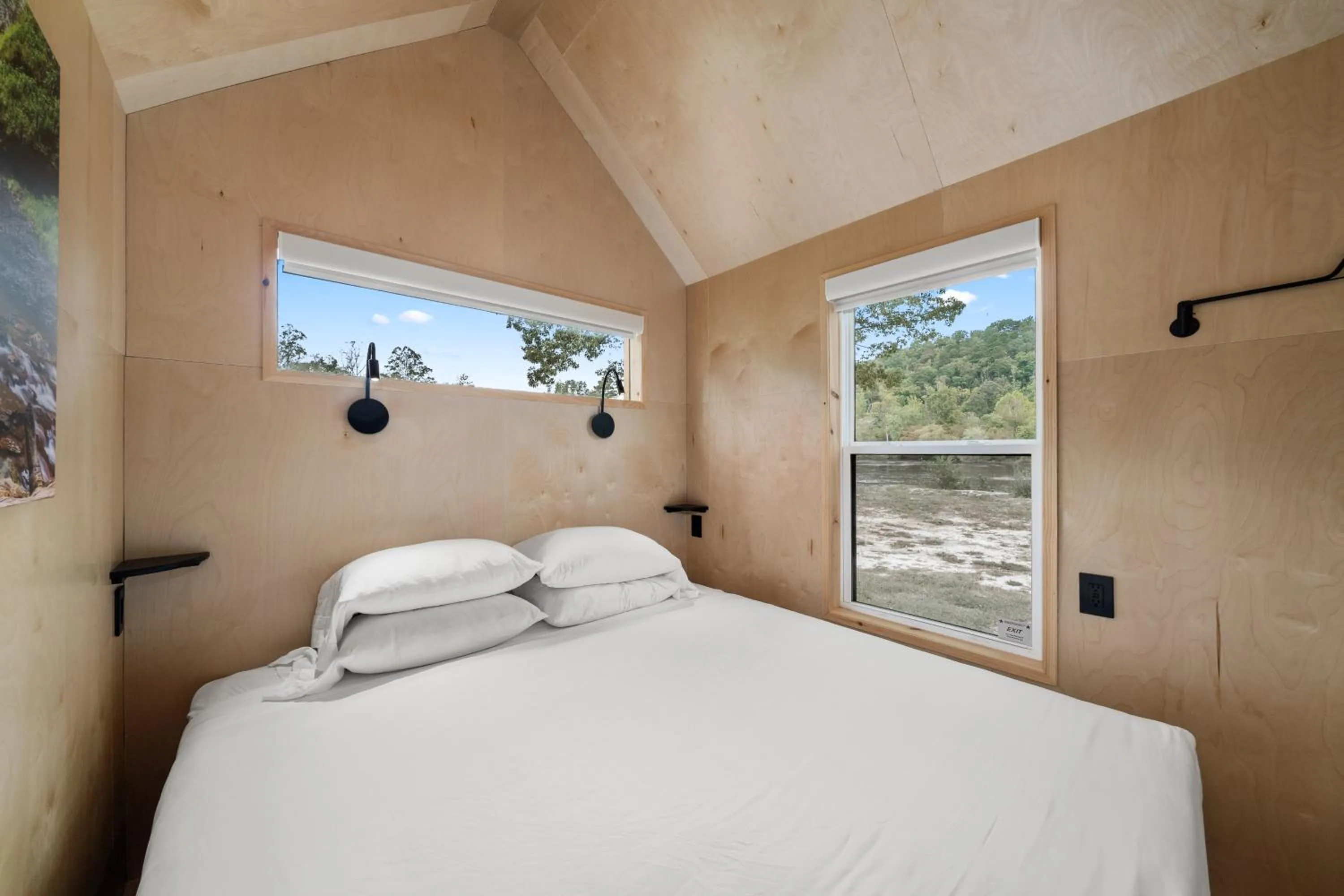 Bed in Asheville River Cabins