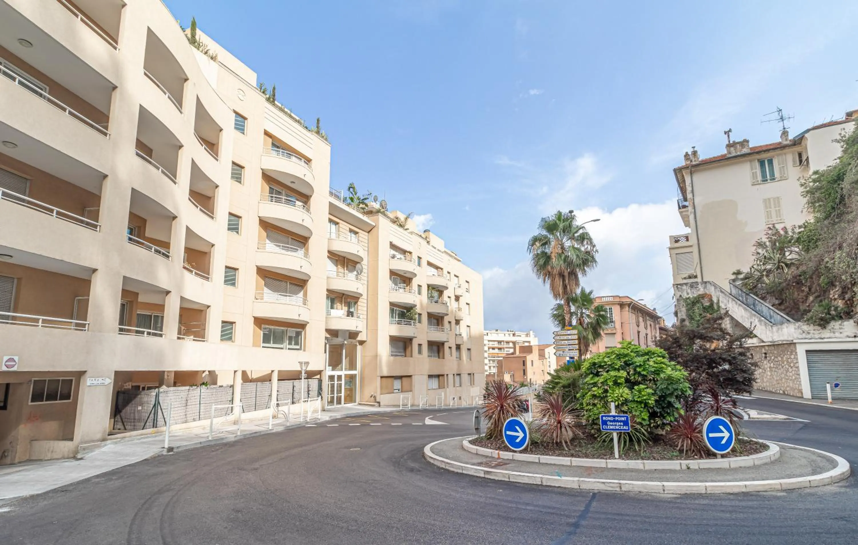 Property building in AppartHotel Jardins d’Elisa