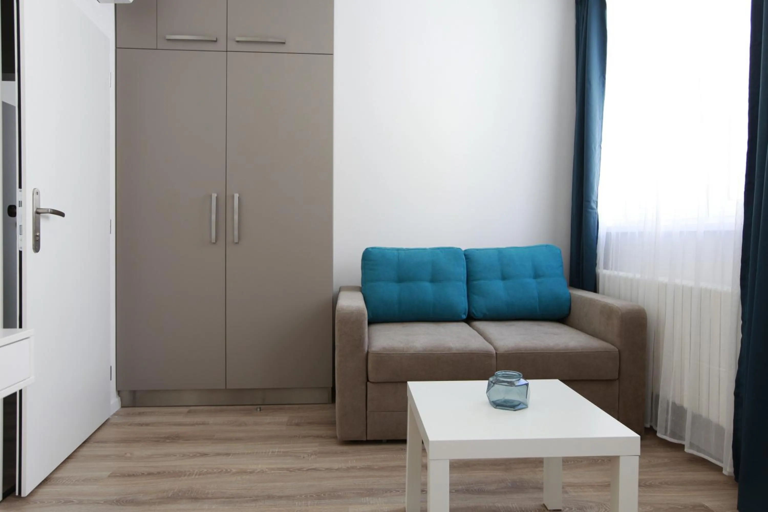 Seating area in City Center Best Place Apartments