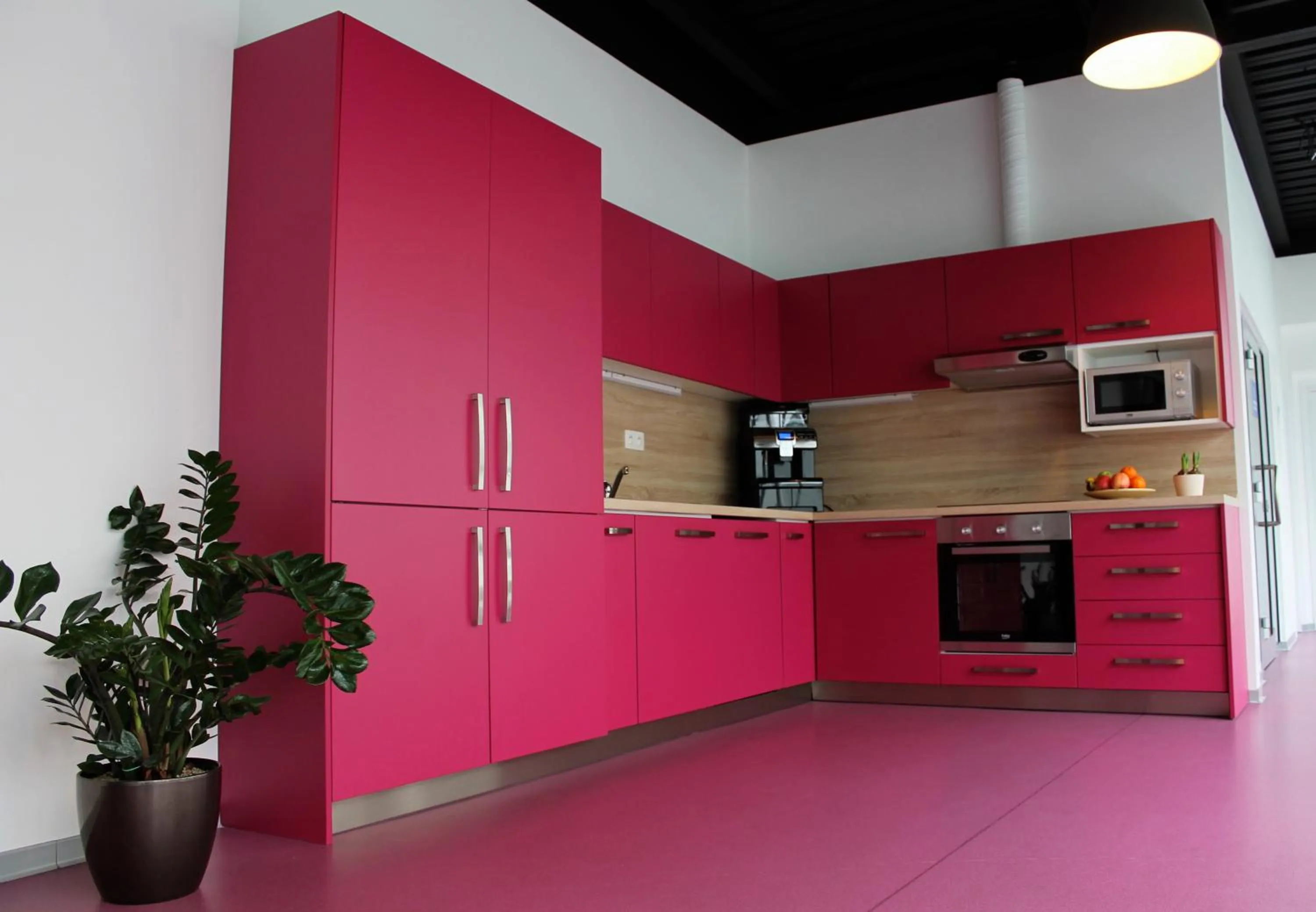 Communal kitchen in City Center Best Place Apartments