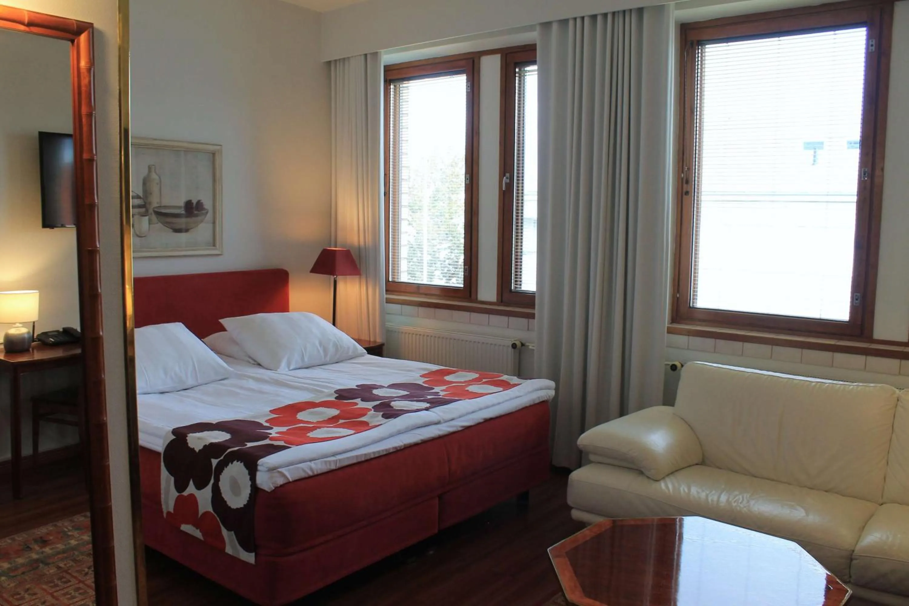 Bedroom, Bed in Best Western Hotel Apollo