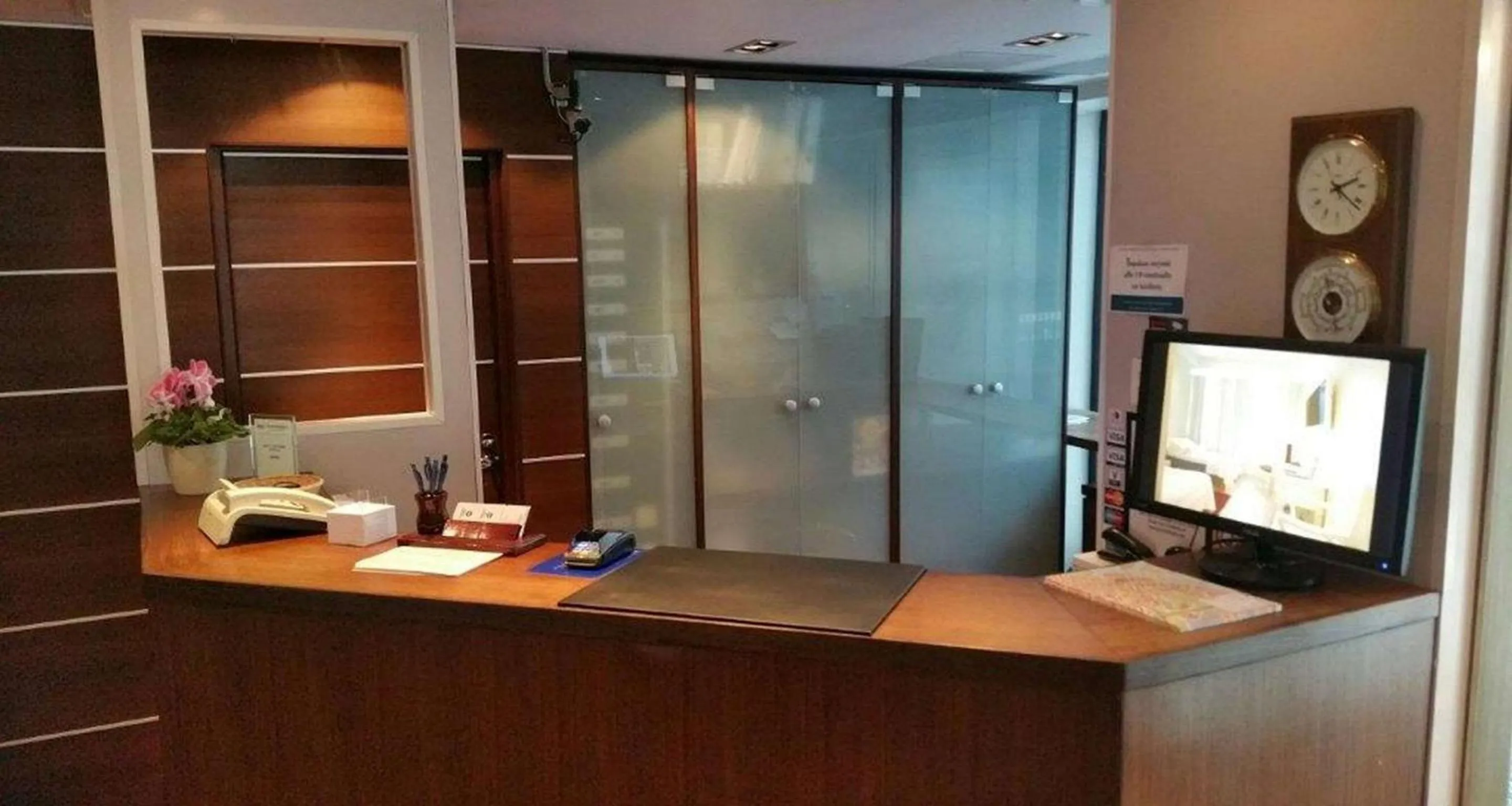 Lobby or reception in Best Western Hotel Apollo