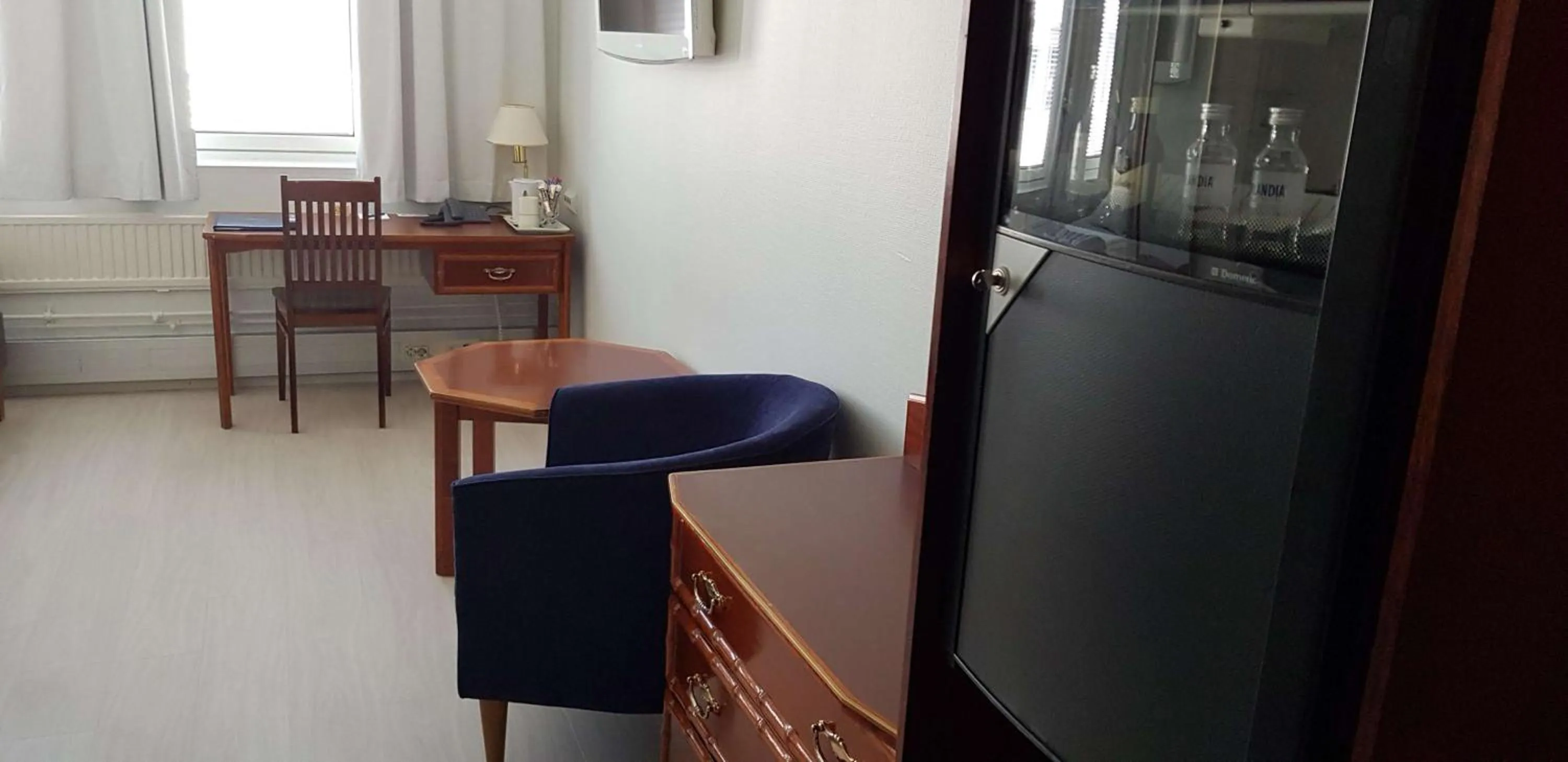 Bedroom in Best Western Hotel Apollo