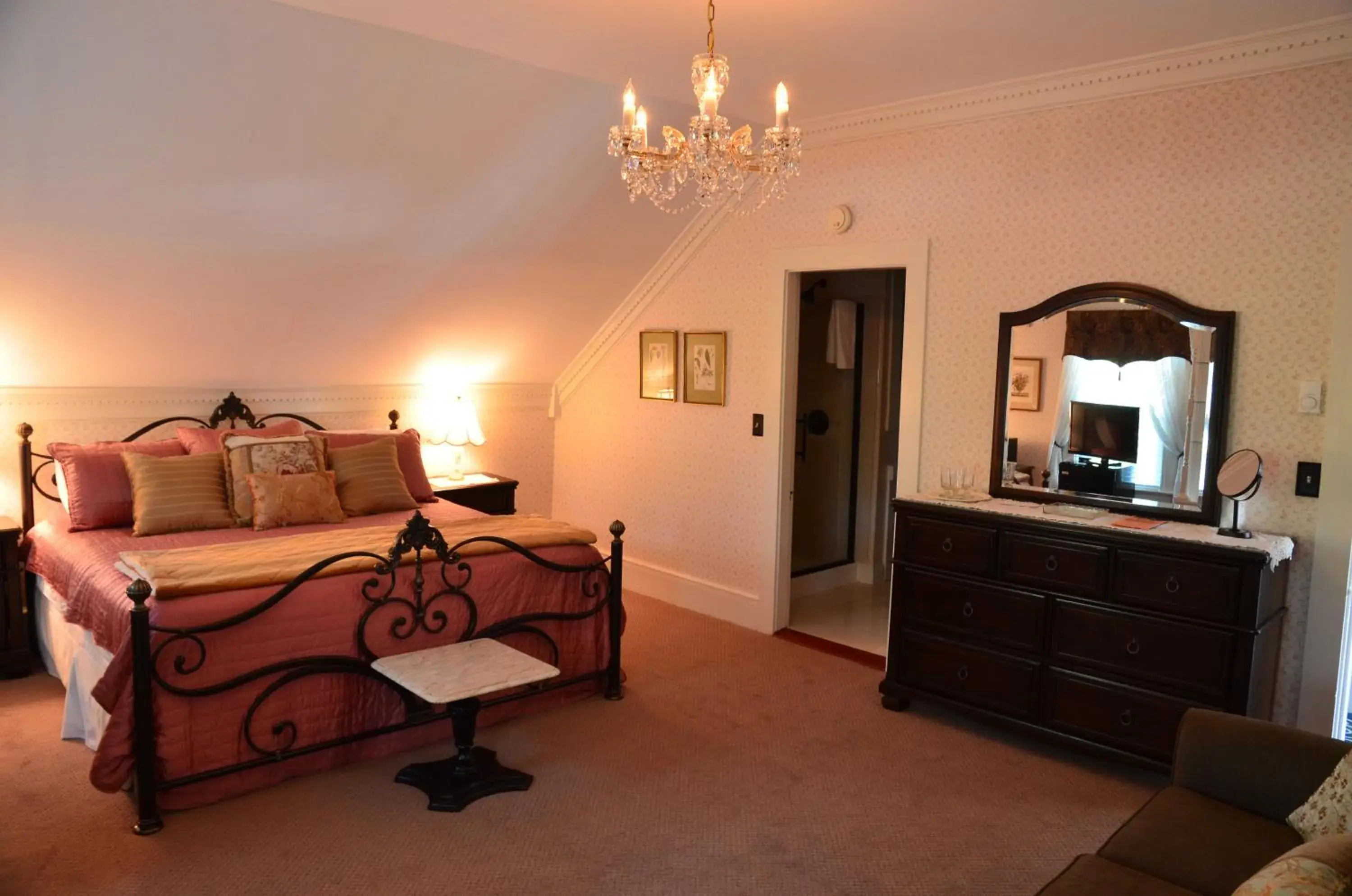 Standard Suite in Victoria Inn Standard Suite in Victoria Inn