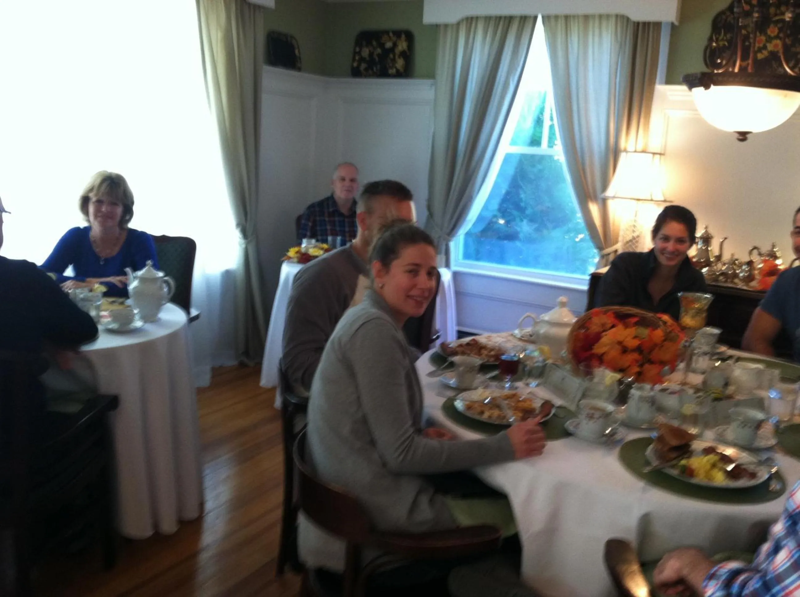 Restaurant/places to eat in Victoria Inn